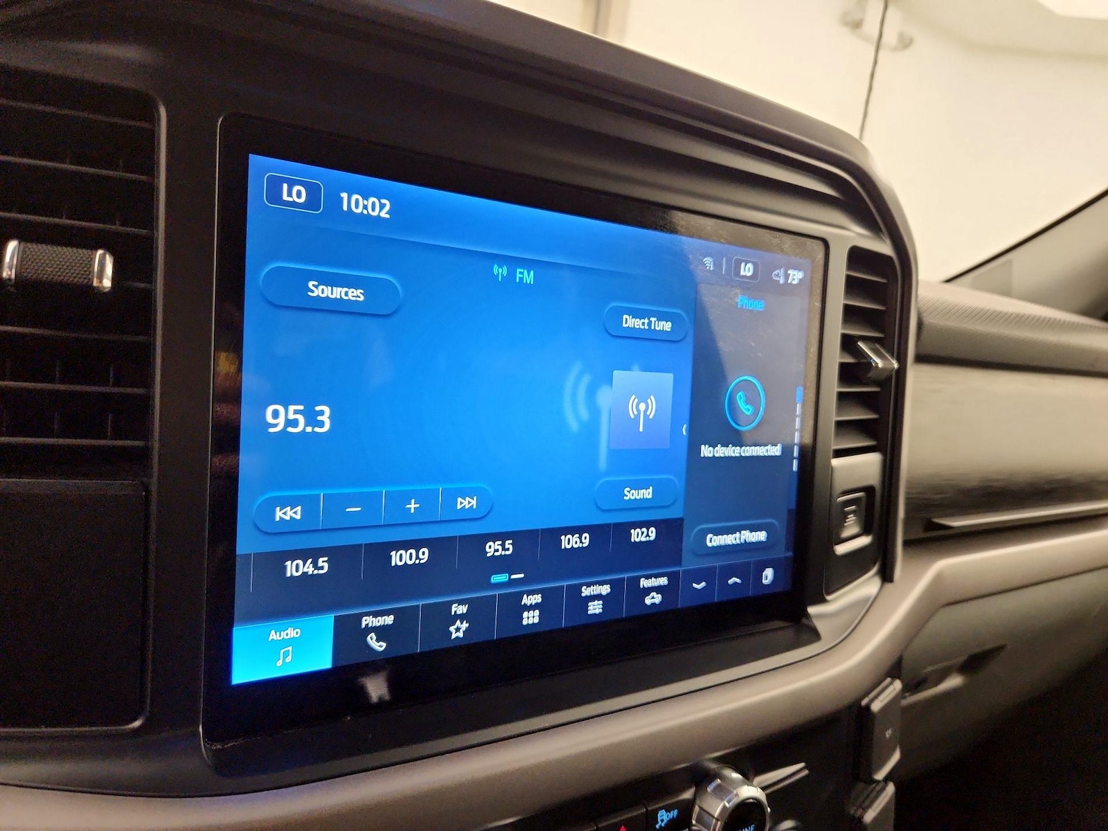 2025 Ford F-150 XLT - Photo 14