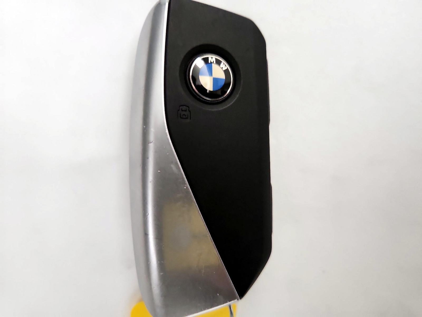 2026 BMW X3 30 - Photo 23