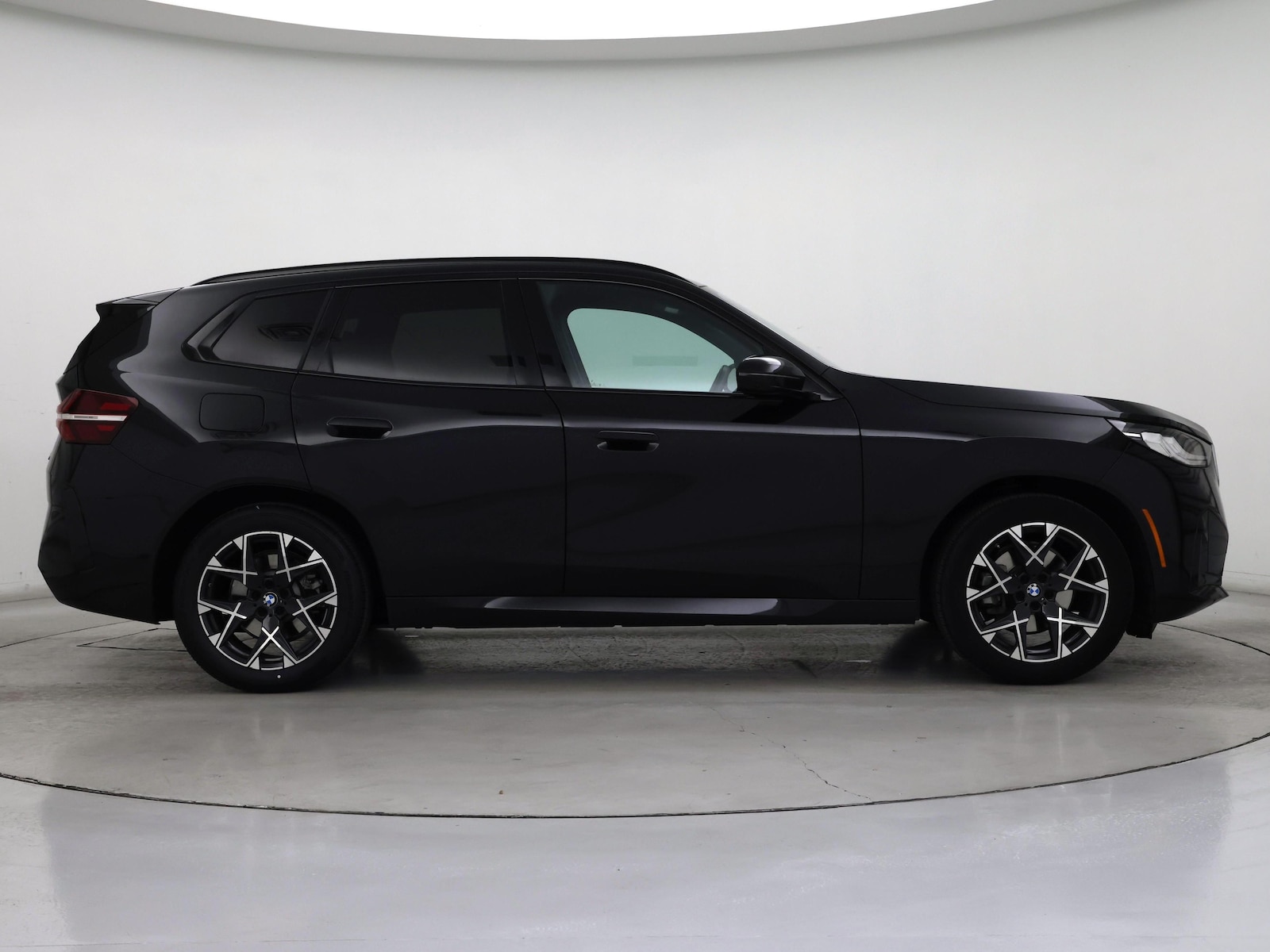 2026 BMW X3 30 - Photo 8