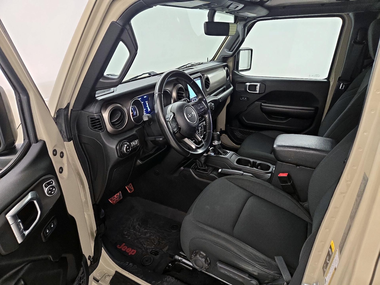 2020 Jeep Gladiator Sport S - Photo 12