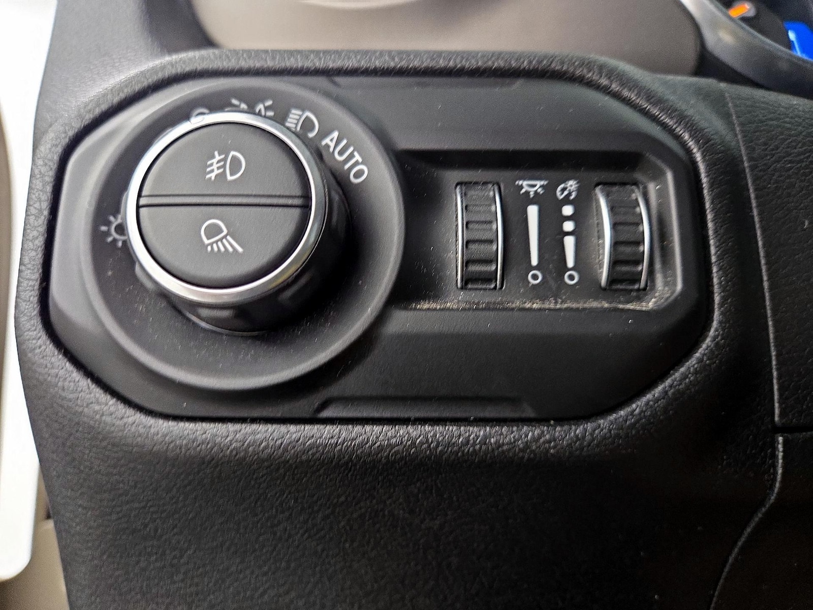 2020 Jeep Gladiator Sport S - Photo 14