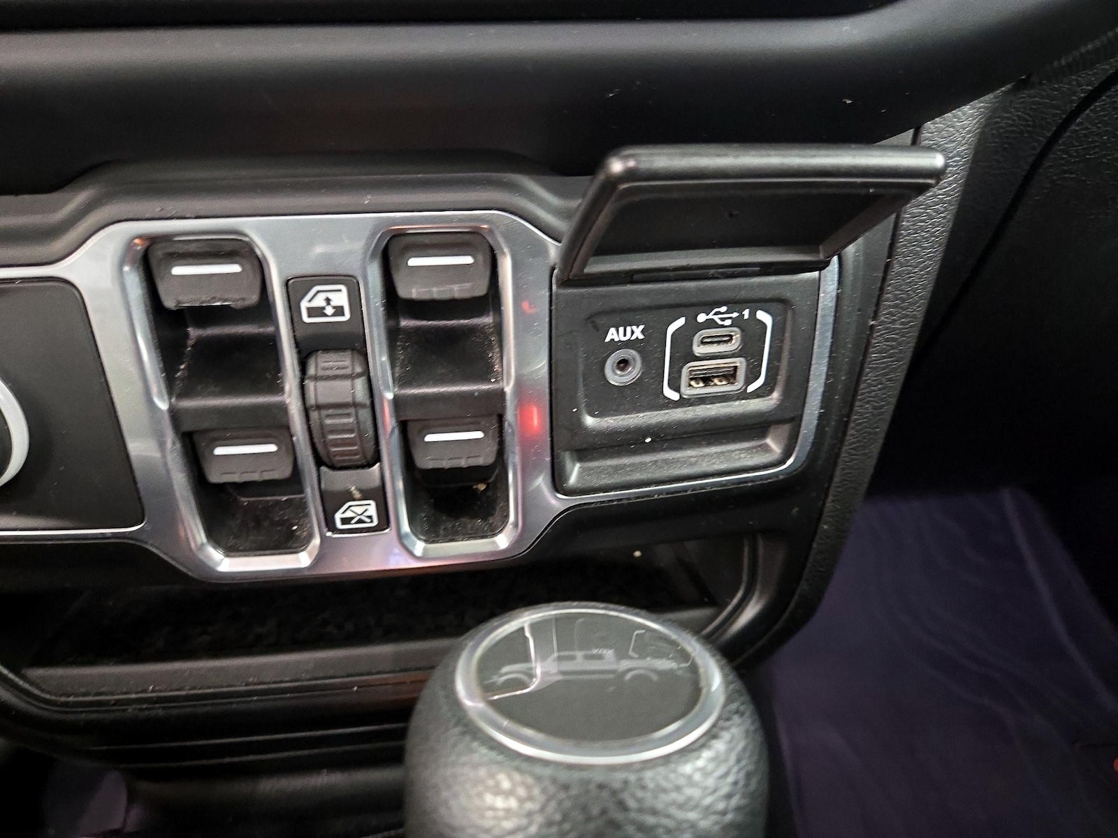 2020 Jeep Gladiator Sport S - Photo 20