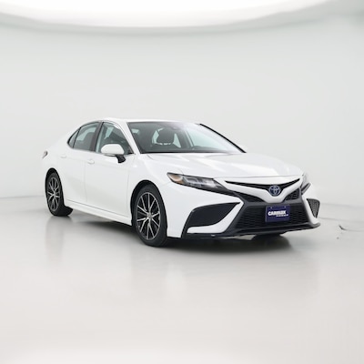 2022 Toyota Camry Hybrid SE