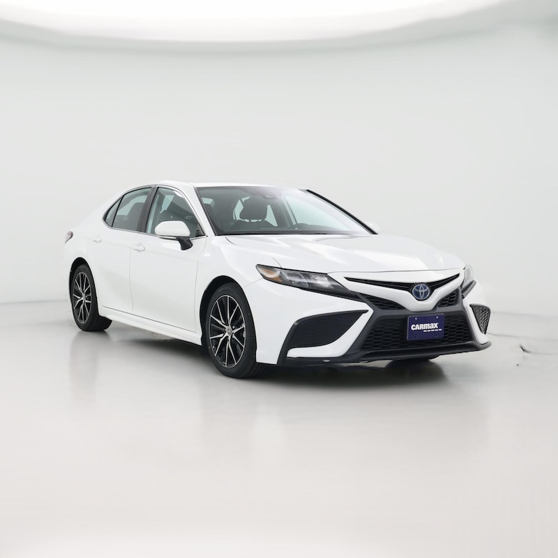 2022 Toyota Camry Hybrid SE