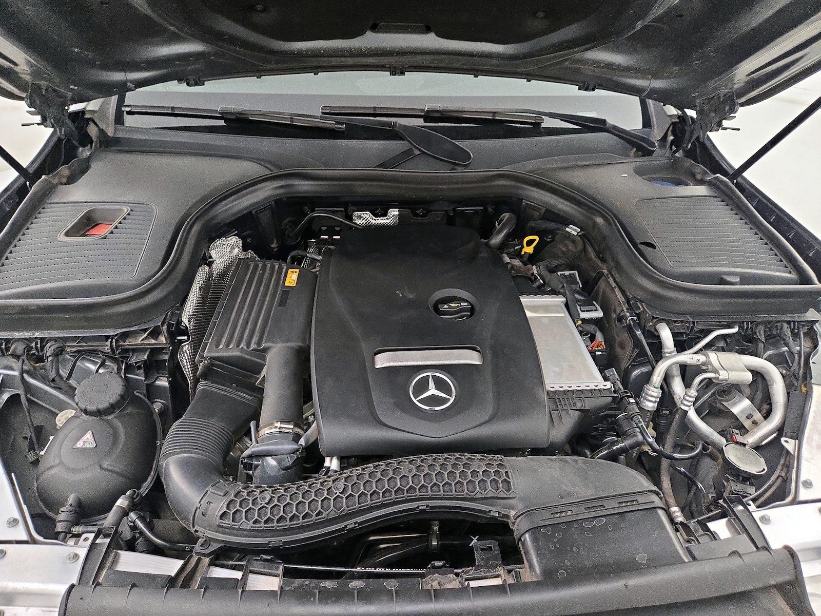 2018 Mercedes-Benz GLC GLC300 - Photo 22