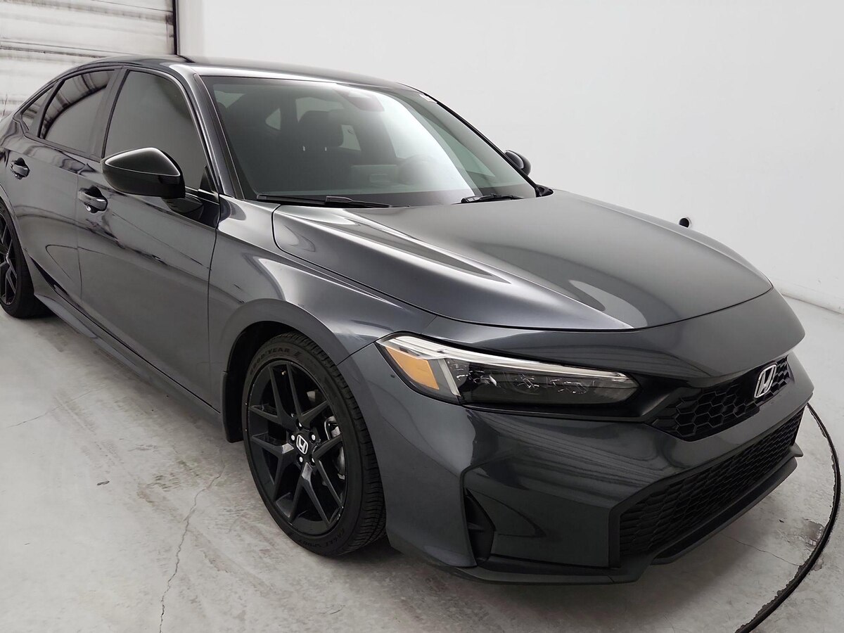 Featured vehicle