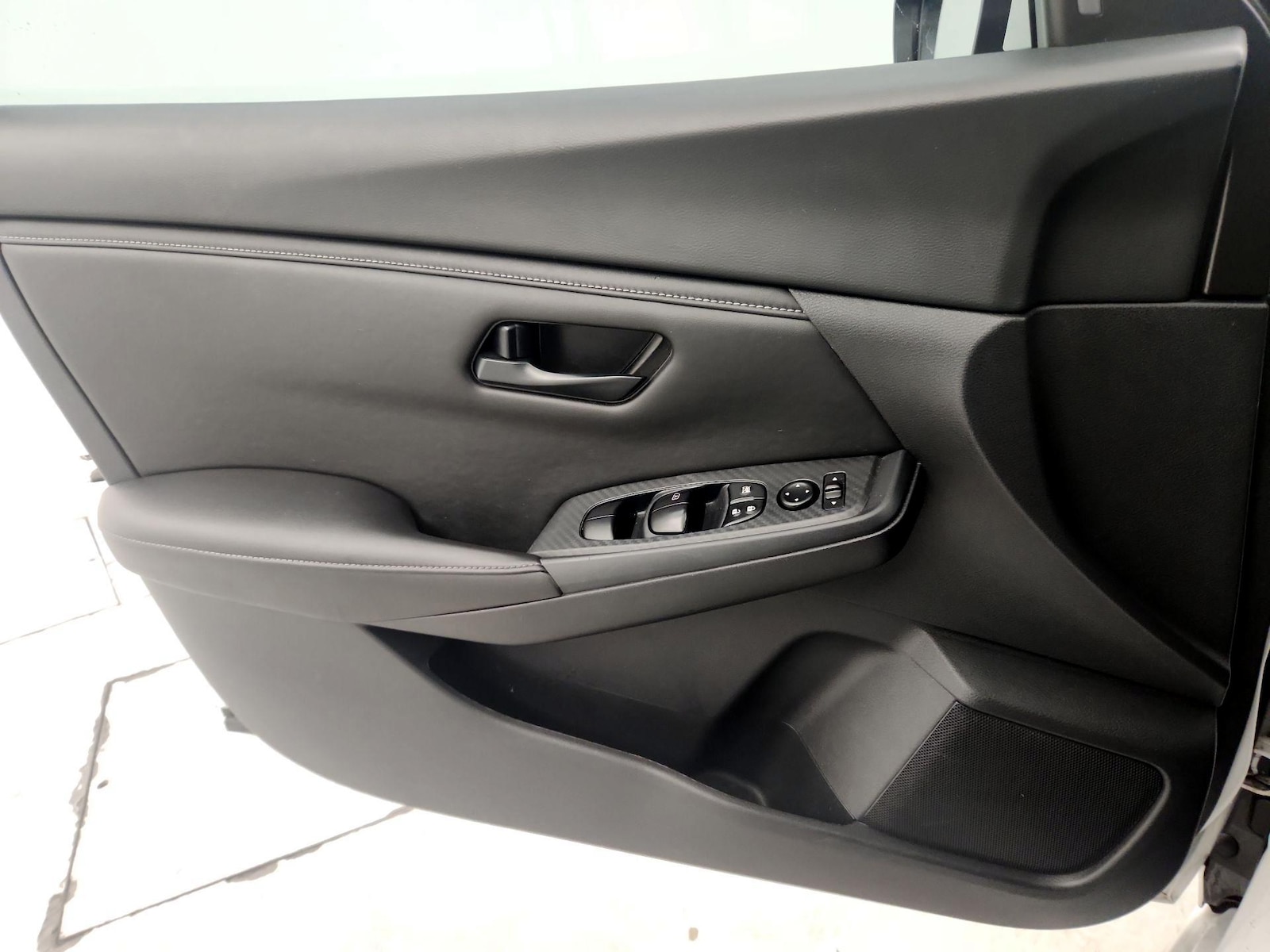 2025 Nissan Sentra S - Photo 11