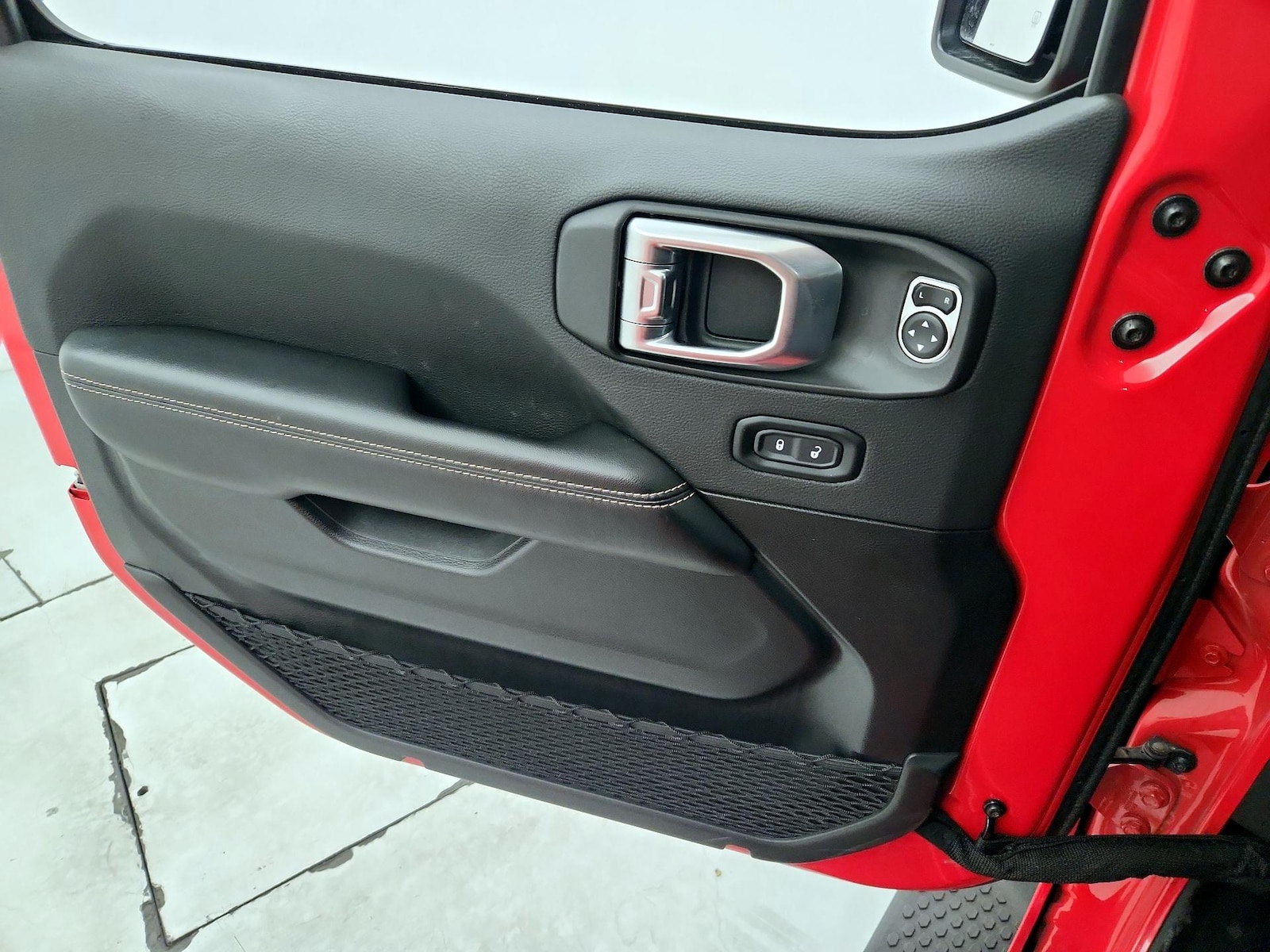 2024 Jeep Wrangler 4xe Sahara 4XE - Photo 13