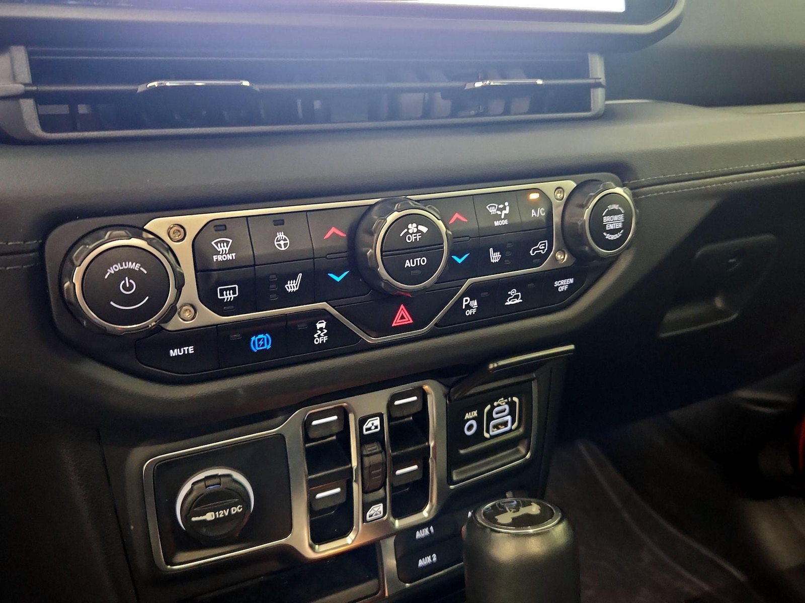 2024 Jeep Wrangler 4xe Sahara 4XE - Photo 17