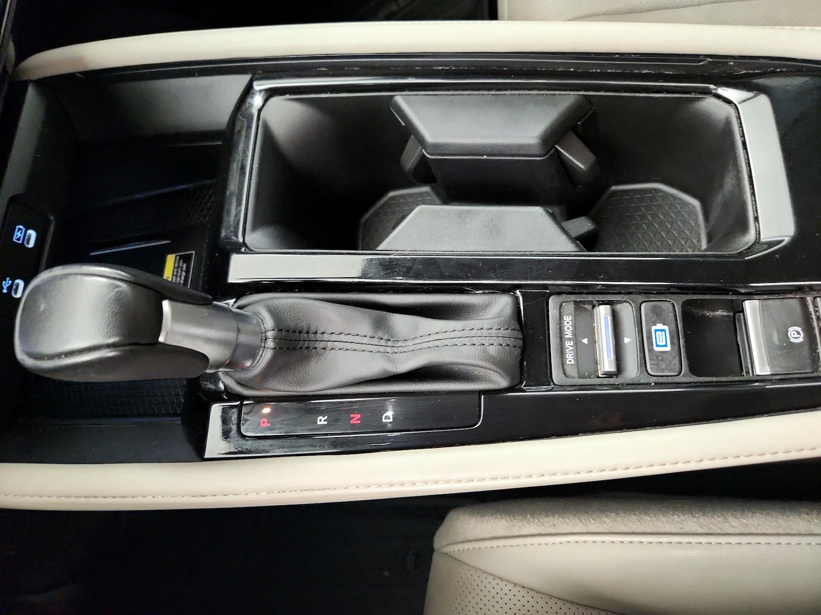 2025 Honda Accord Hybrid Touring - Photo 16