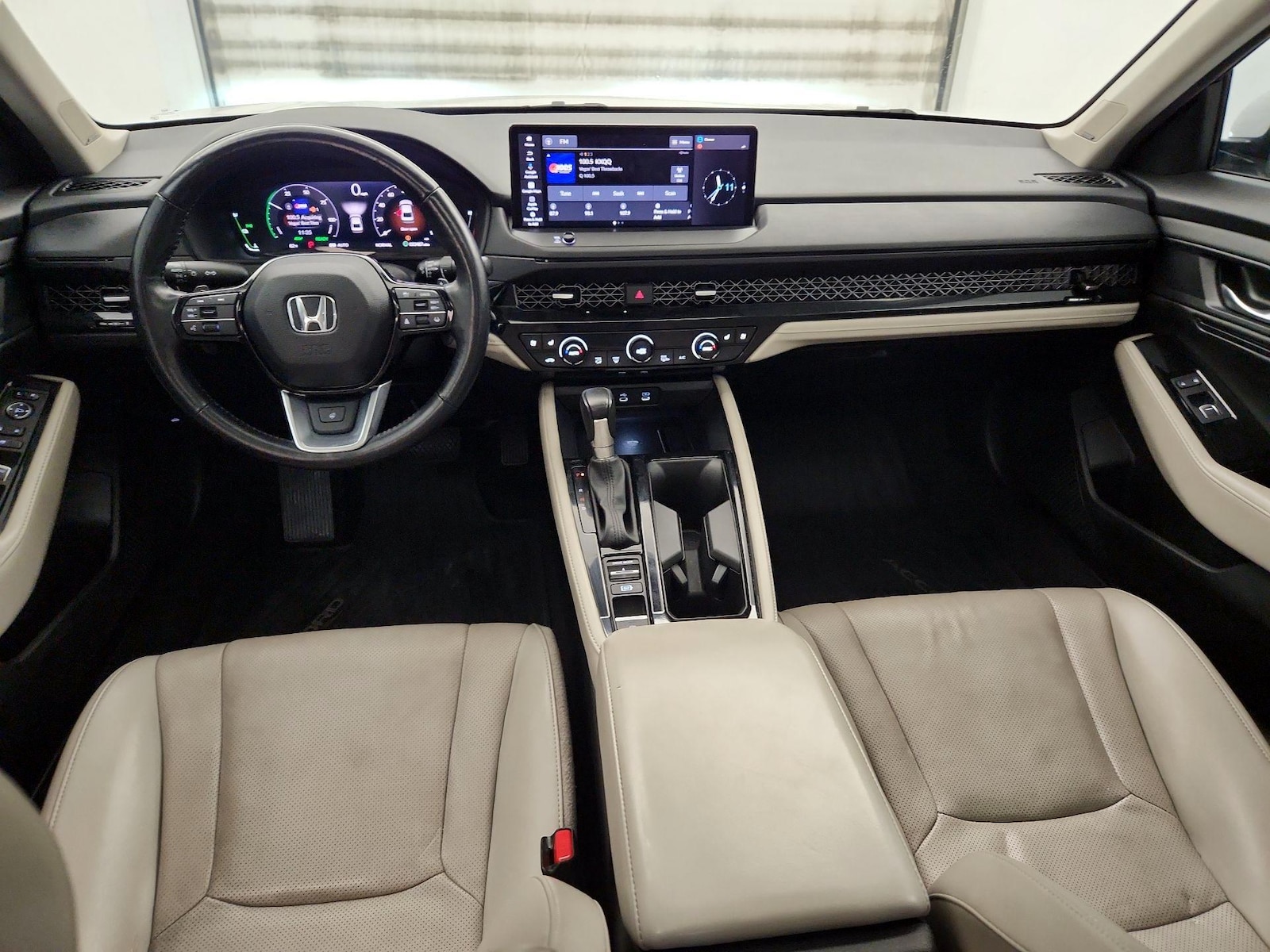 2025 Honda Accord Hybrid Touring - Photo 8