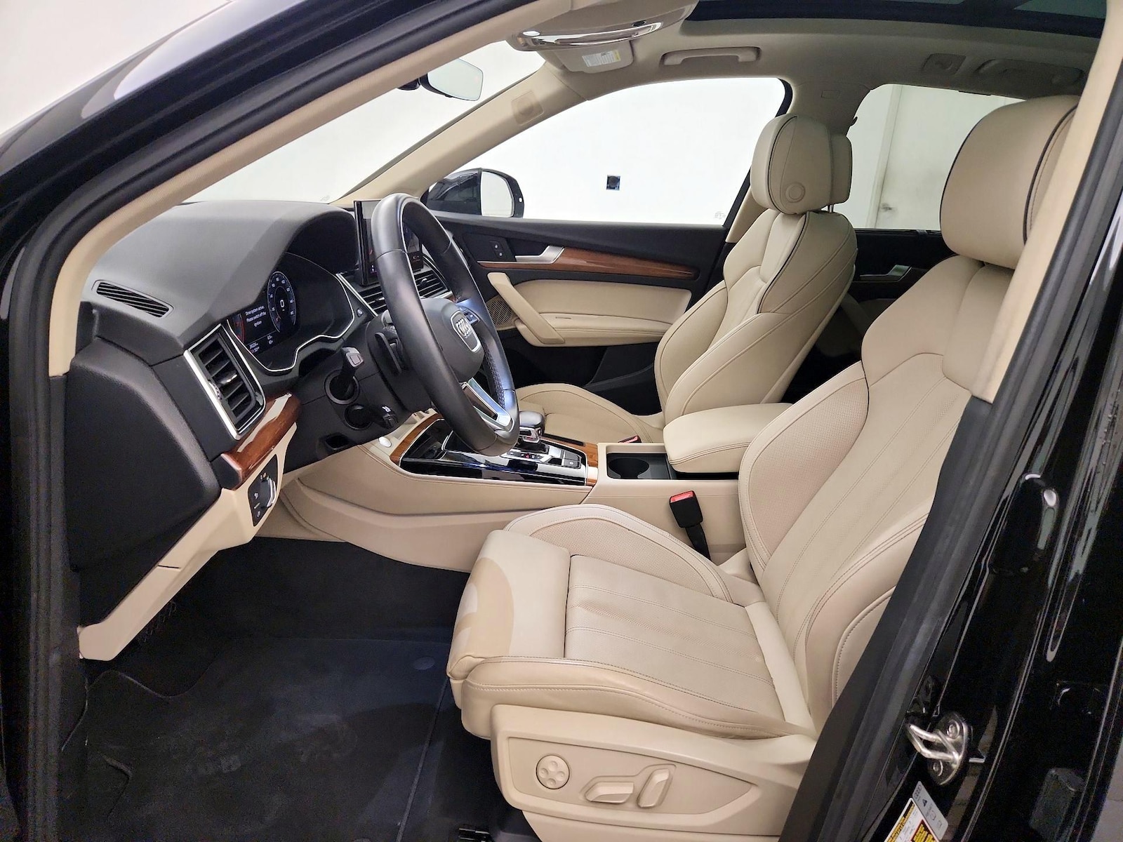 2023 Audi Q5 Premium Plus - Photo 10
