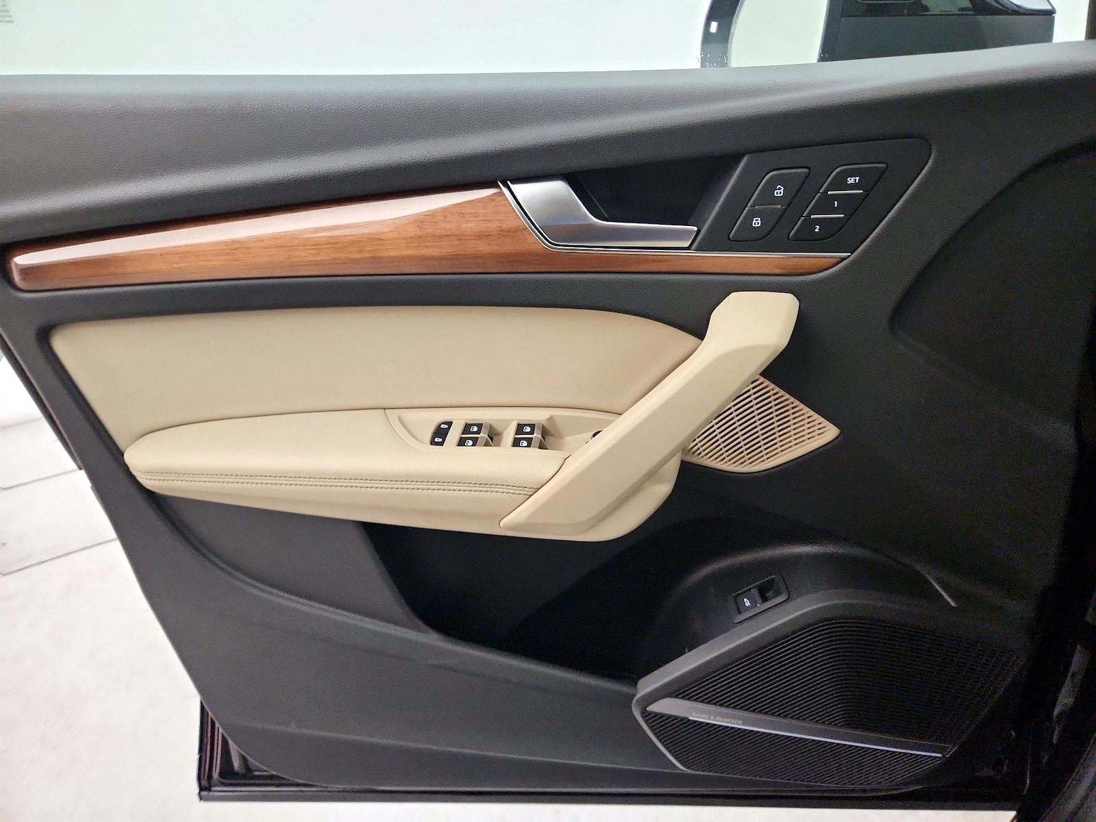 2023 Audi Q5 Premium Plus - Photo 11