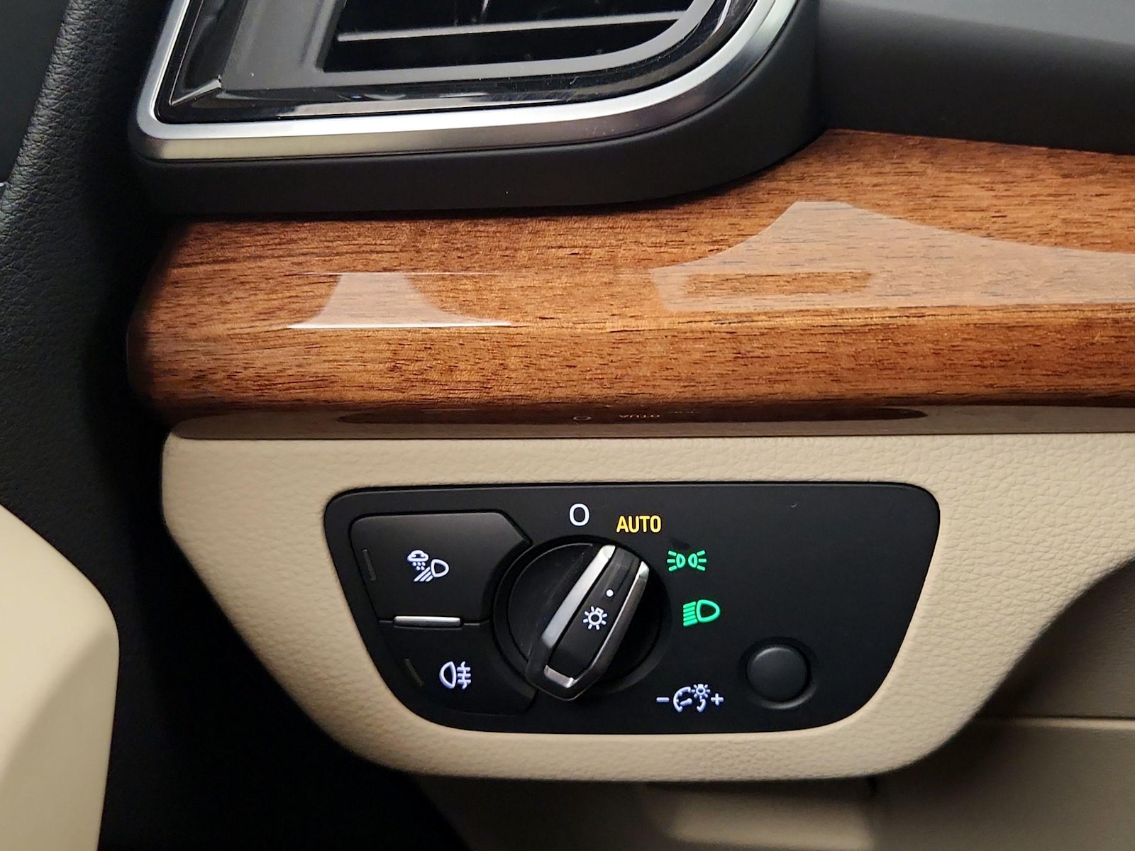 2023 Audi Q5 Premium Plus - Photo 12