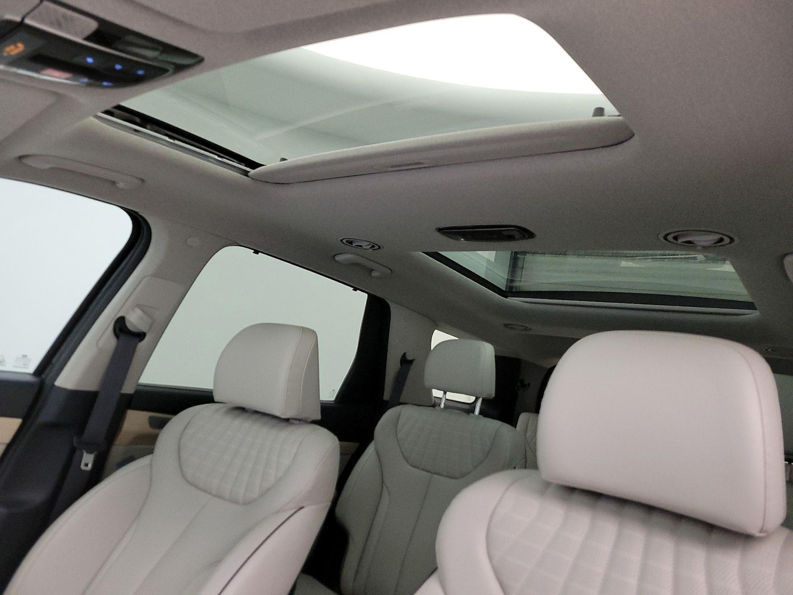 Sunroof(s) & Skylight(s)