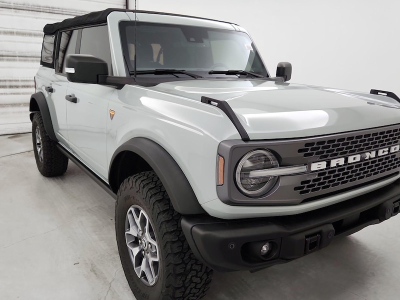 2022 Ford Bronco Badlands