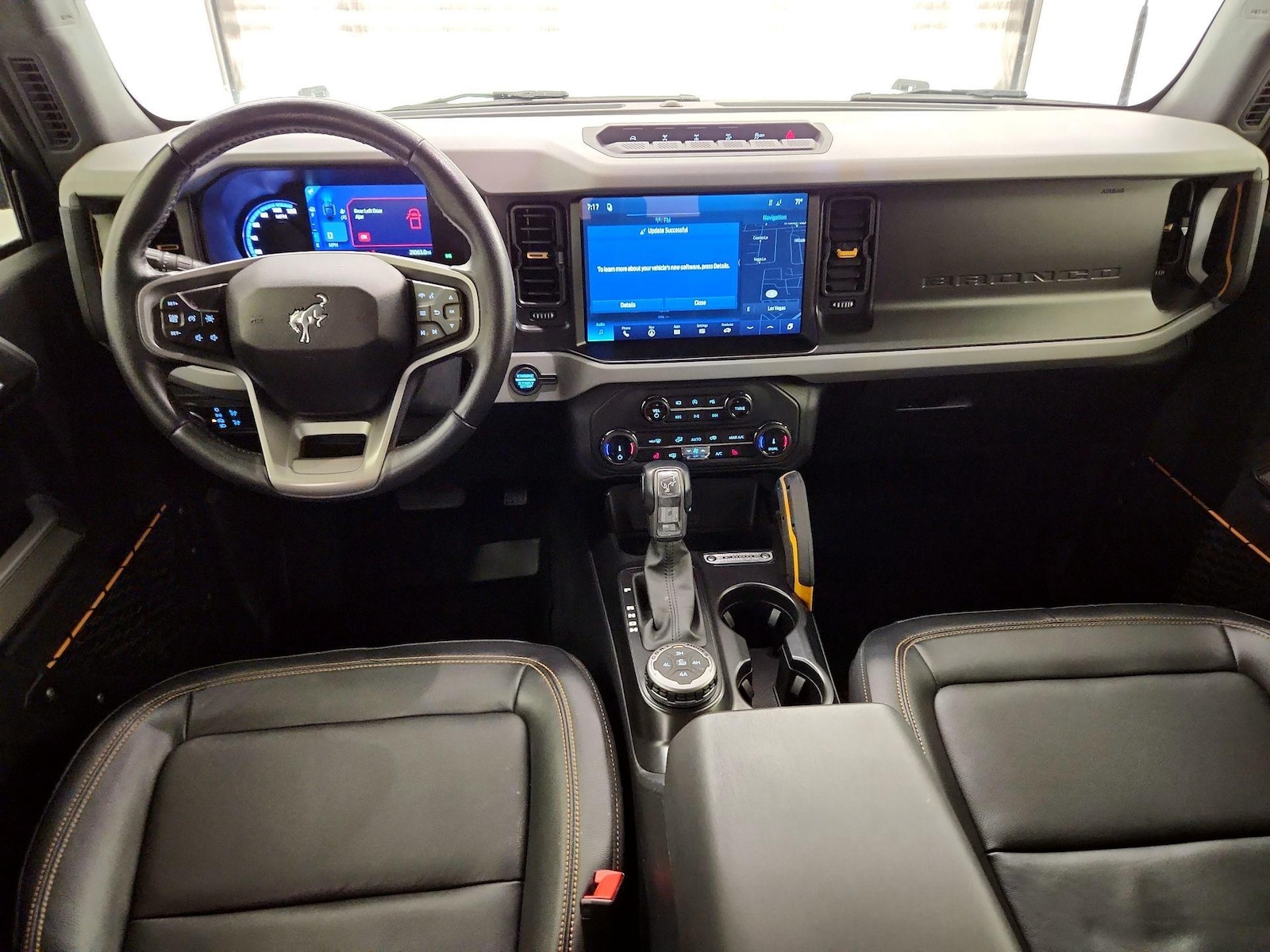 2022 Ford Bronco 4-Door Badlands - Photo 8