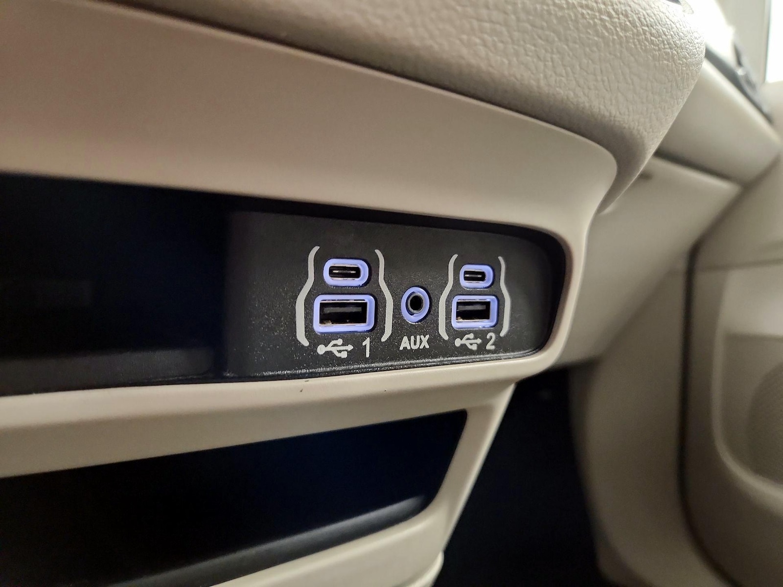 2021 Chrysler Pacifica Touring L - Photo 17