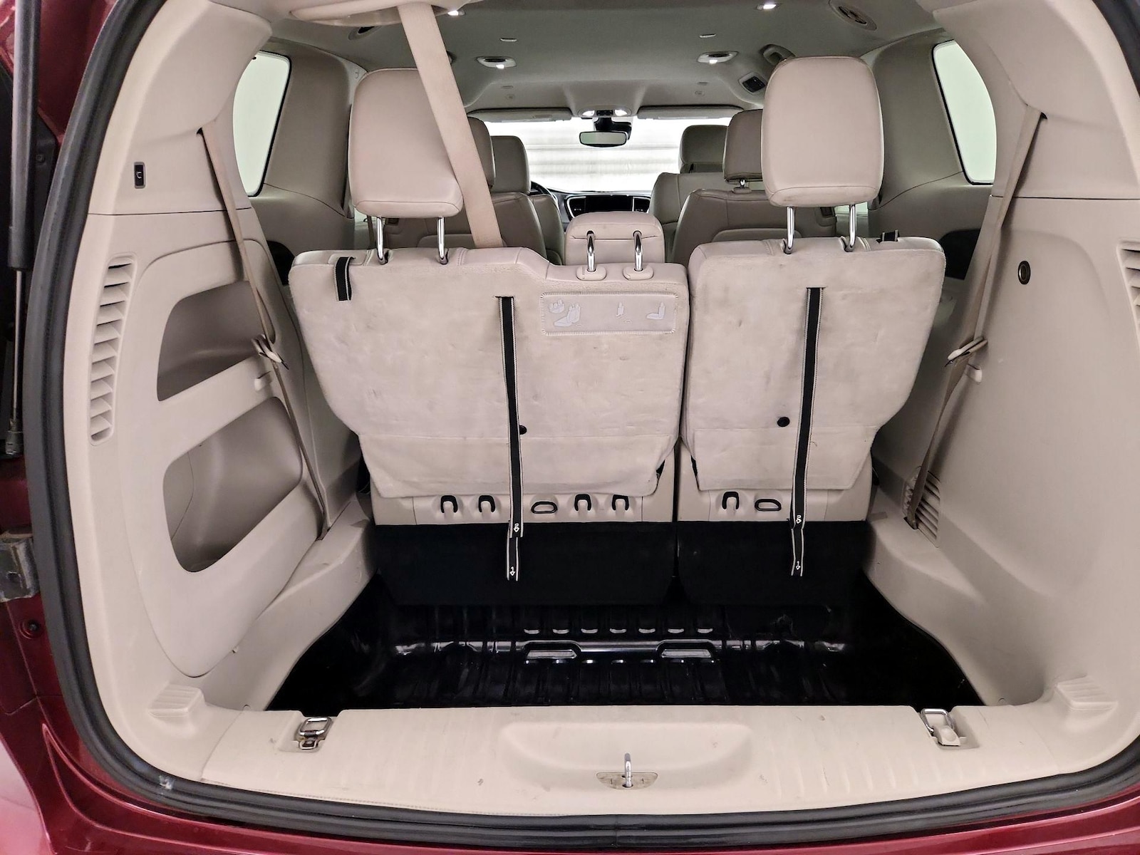 2021 Chrysler Pacifica Touring L - Photo 20
