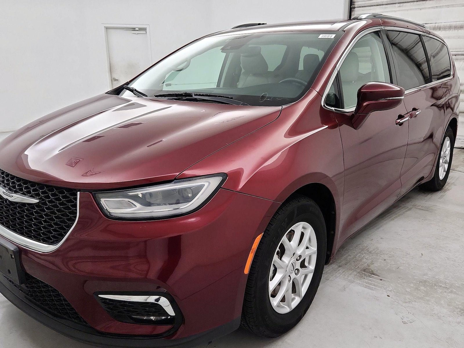 2021 Chrysler Pacifica Touring L - Photo 3