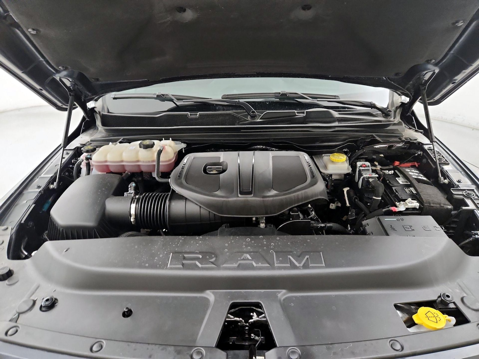 2025 RAM Ram 1500 Pickup Laramie - Photo 20