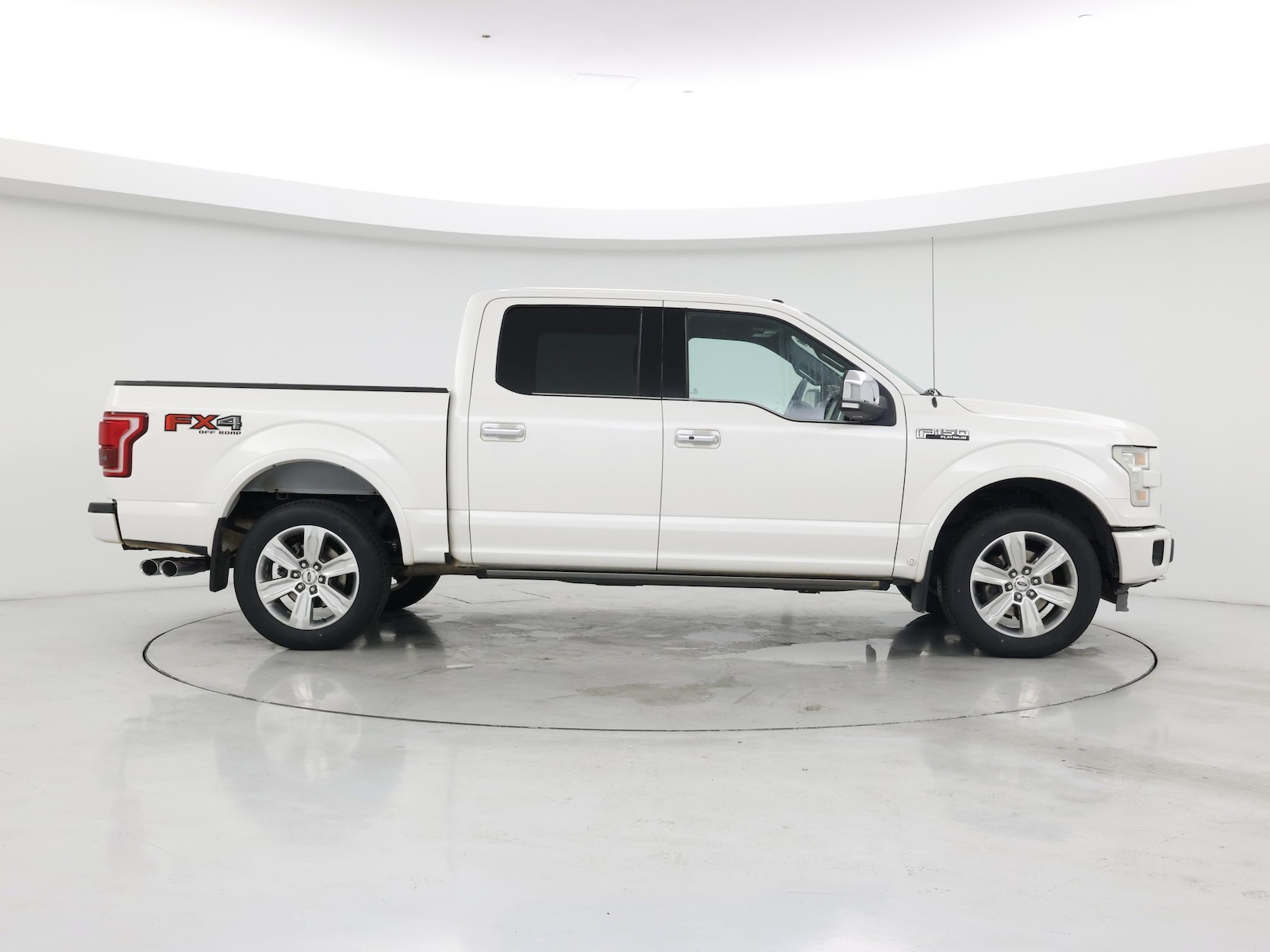 2015 Ford F-150 Platinum - Photo 8