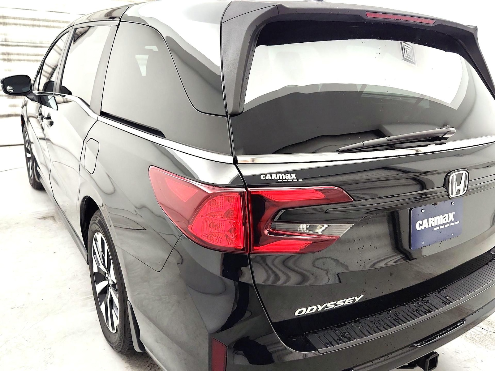 2025 Honda Odyssey EX-L - Photo 7