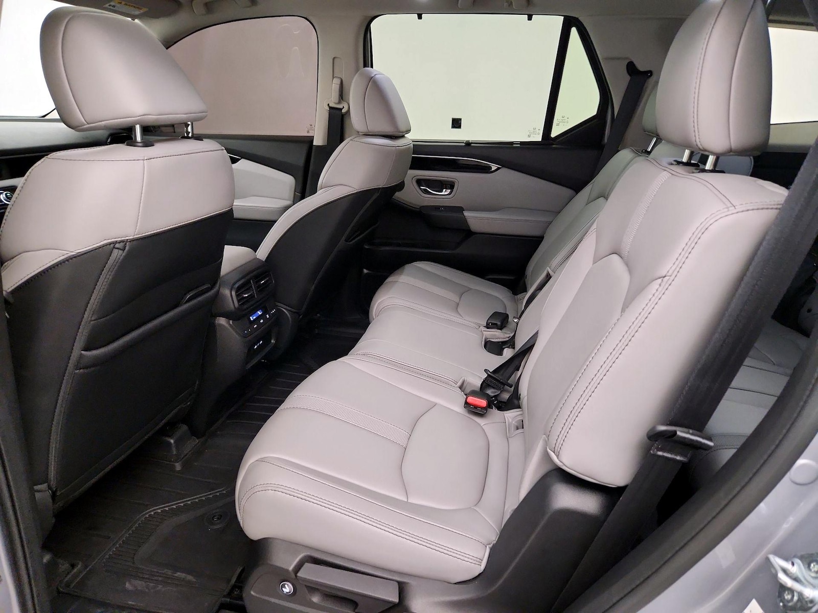 Rear Air Conditioning