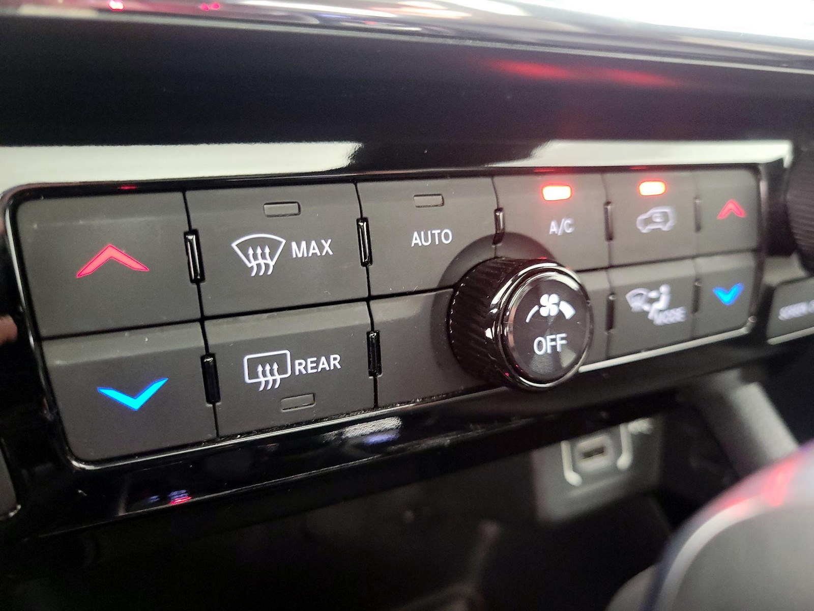 2023 Jeep Compass Limited - Photo 17