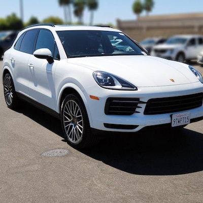 2022 Porsche Cayenne Platinum