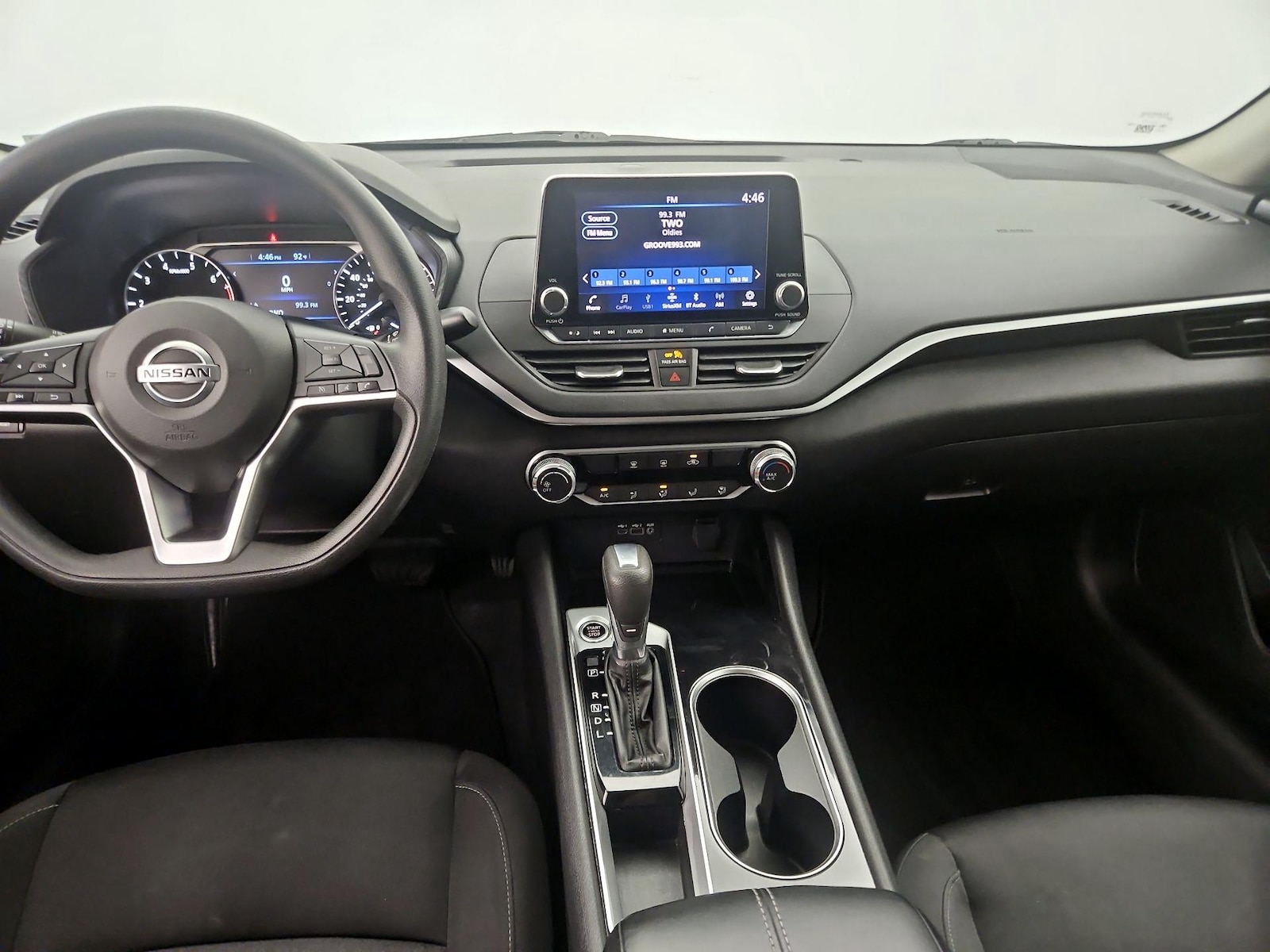 2021 Nissan Altima SV - Photo 10