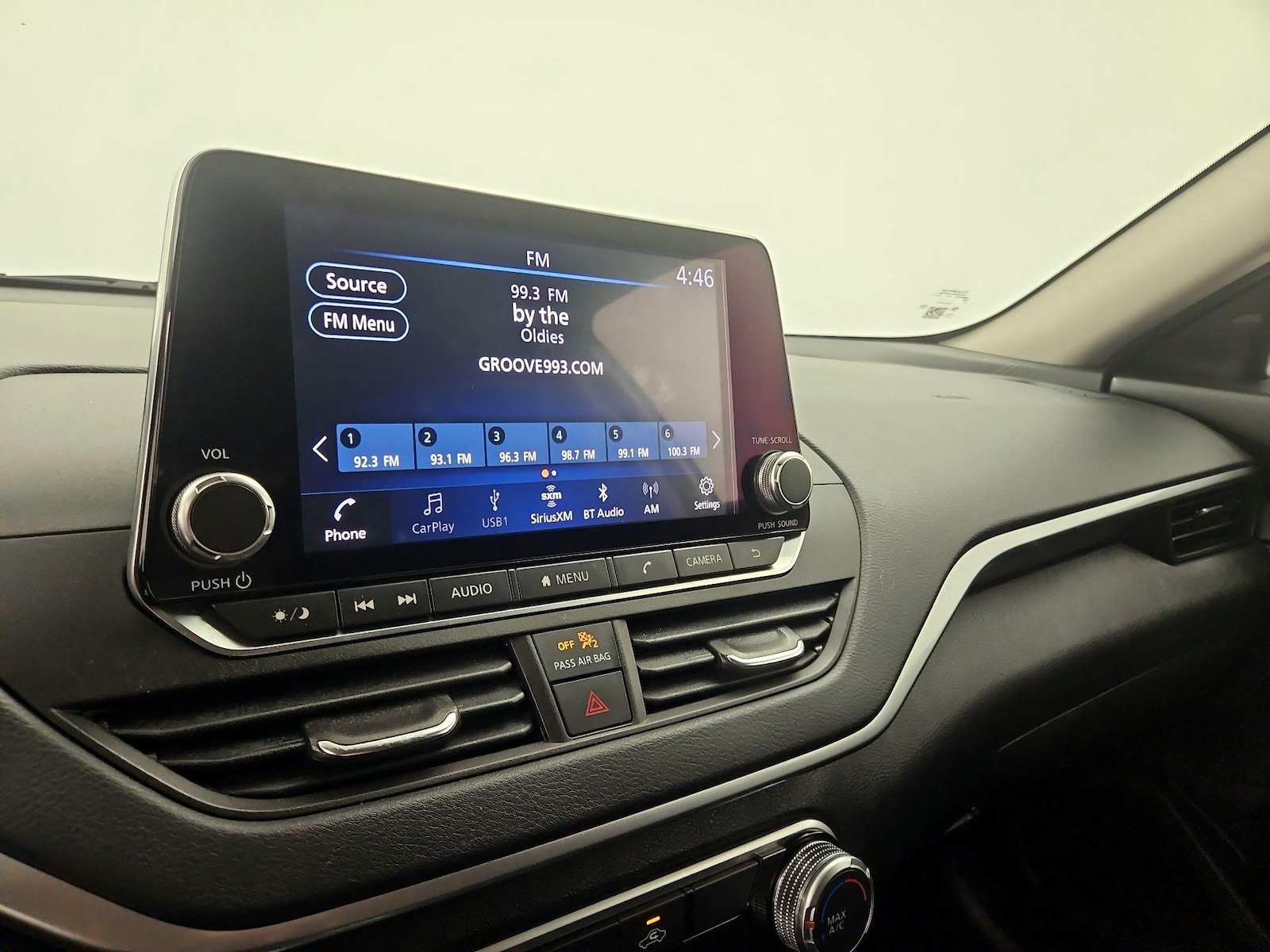 2021 Nissan Altima SV - Photo 17