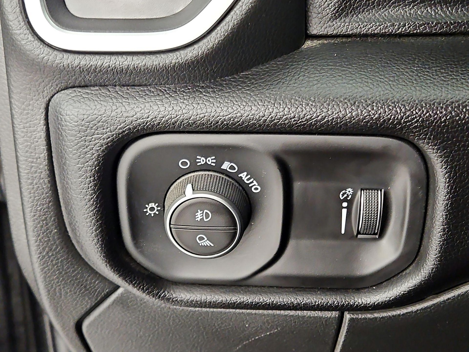 2025 RAM Ram 2500 Pickup Big Horn - Photo 14