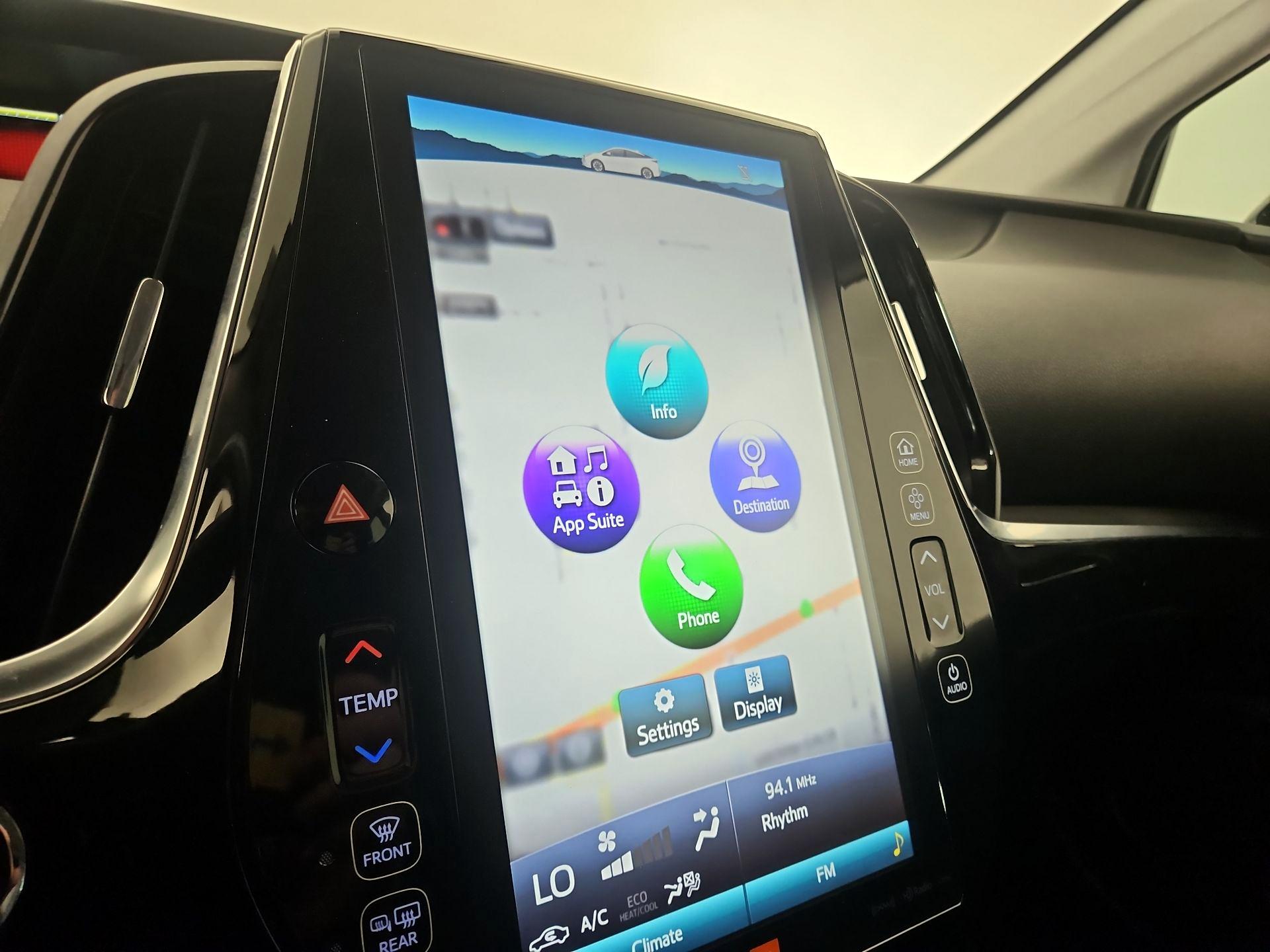 Thumbnail: 2019 Toyota Prius - 16