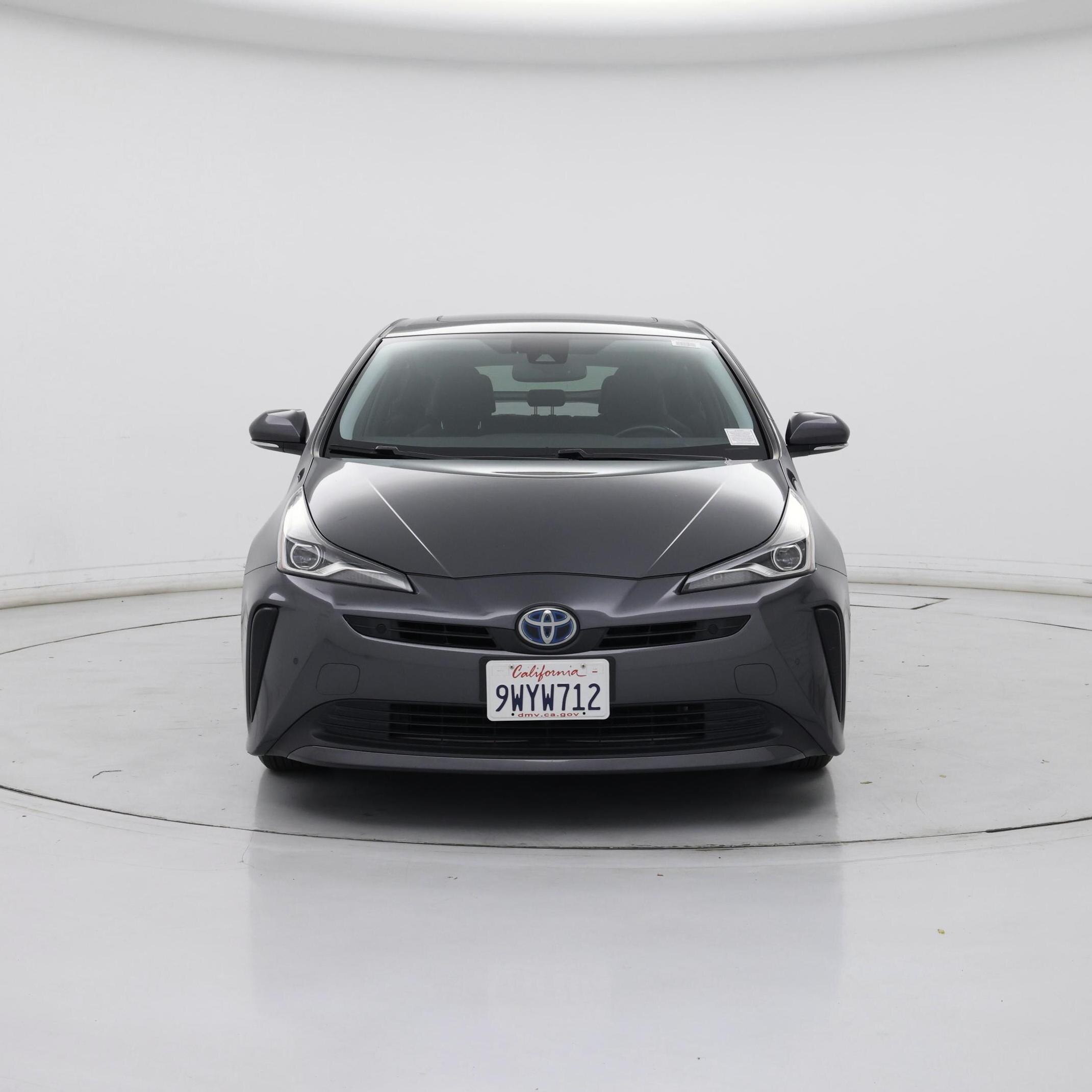 Thumbnail: 2019 Toyota Prius - 5