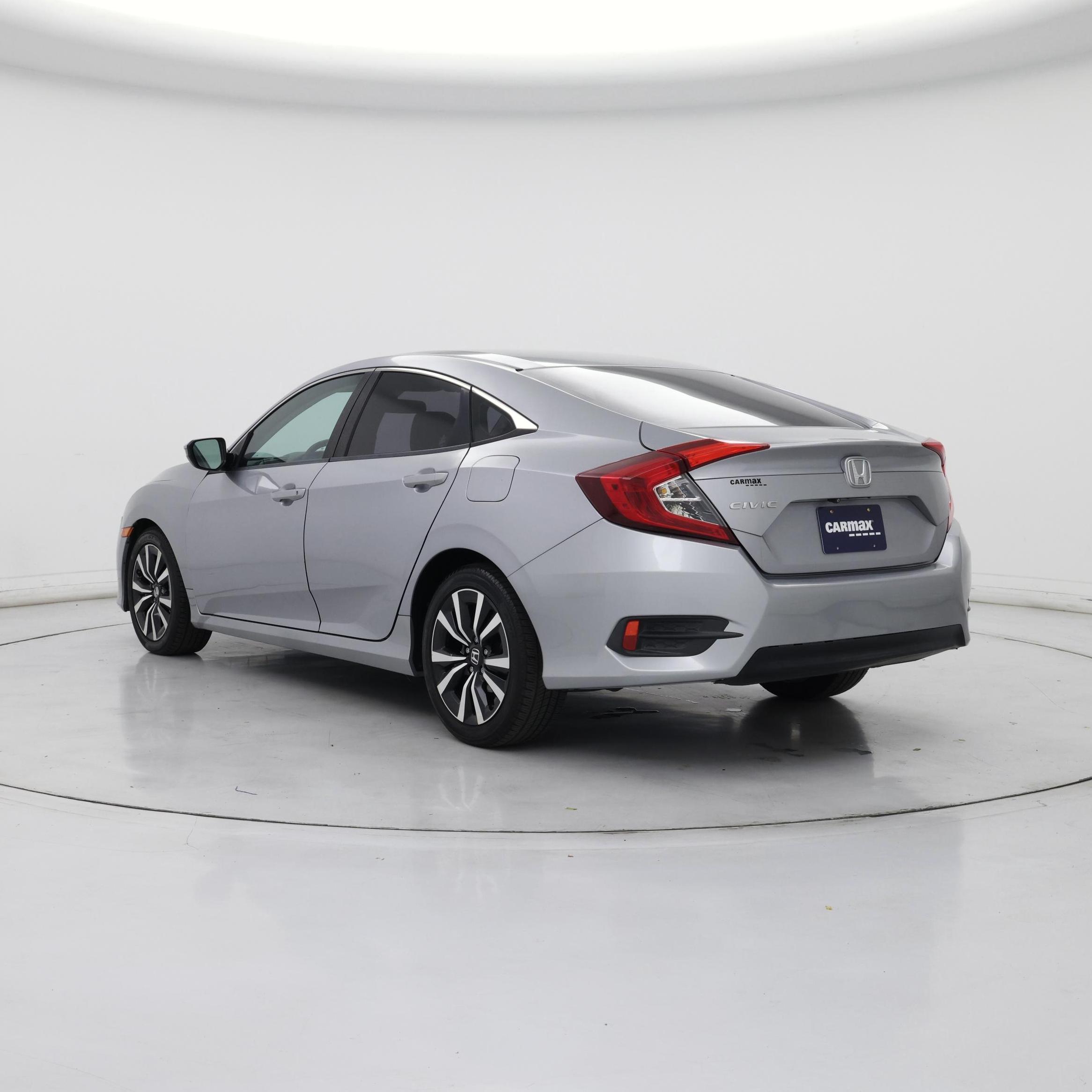 Thumbnail: 2017 Honda Civic - 2
