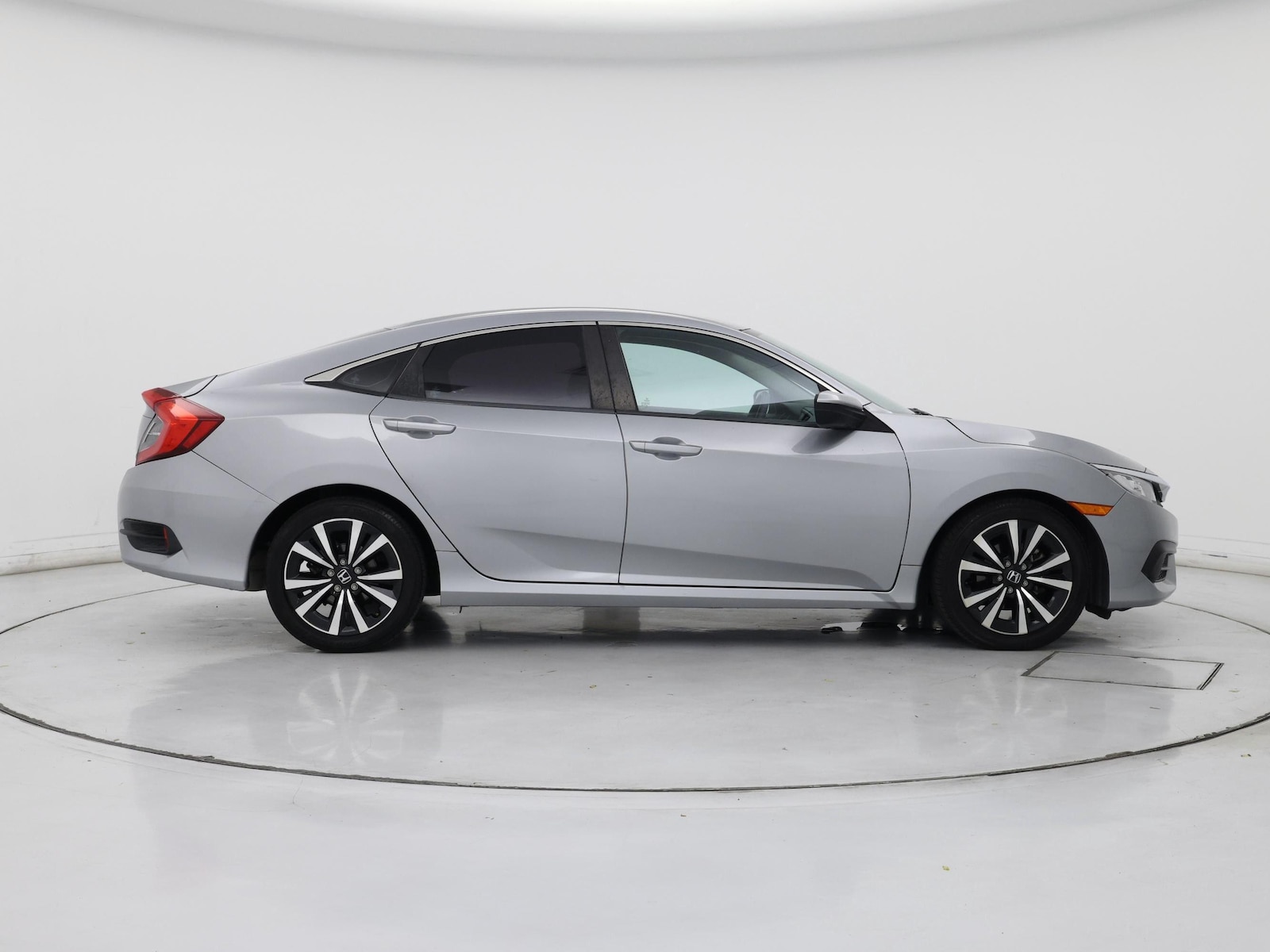 2017 Honda Civic LX - Photo 8