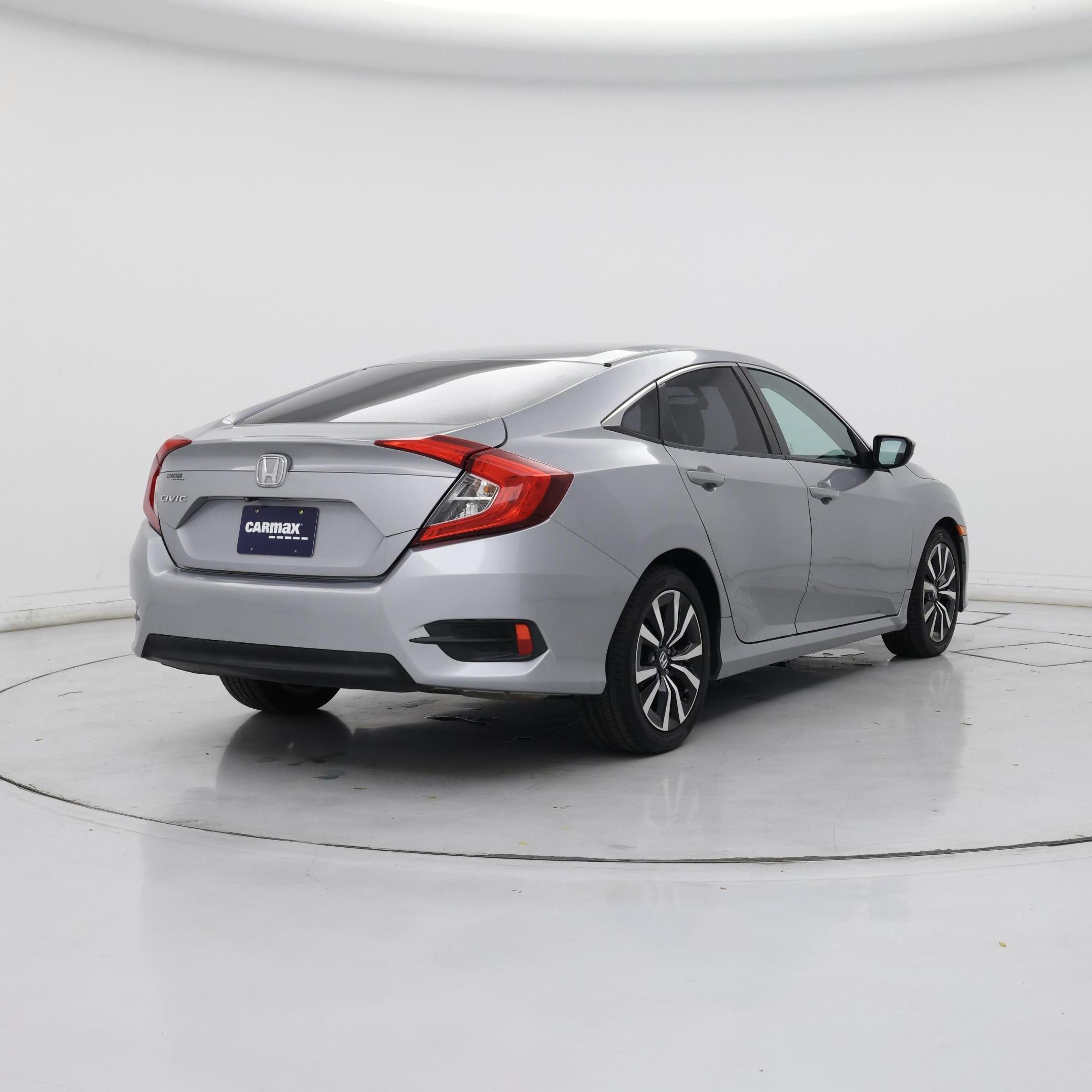 Thumbnail: 2017 Honda Civic - 8