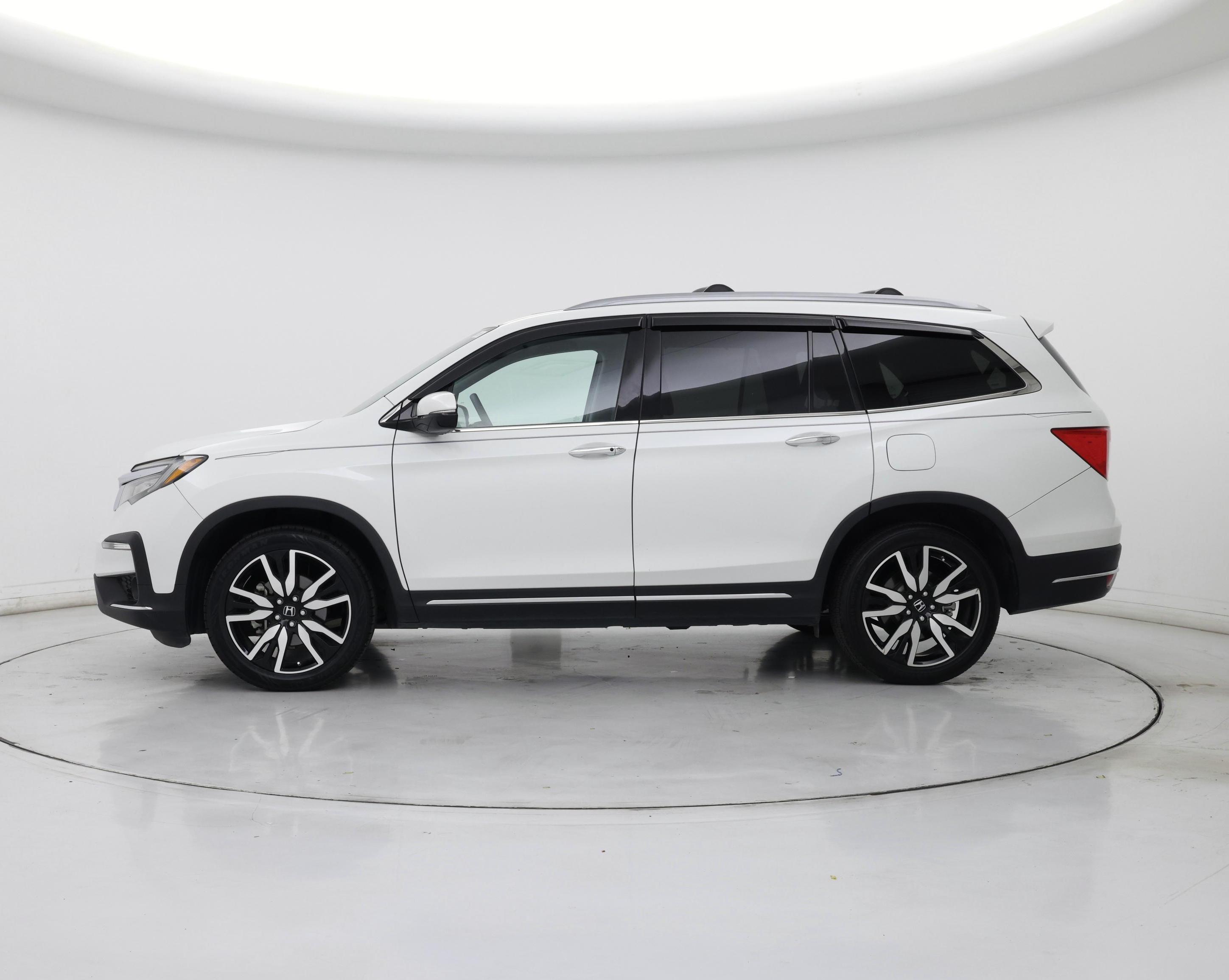 Thumbnail: 2021 Honda Pilot - 3