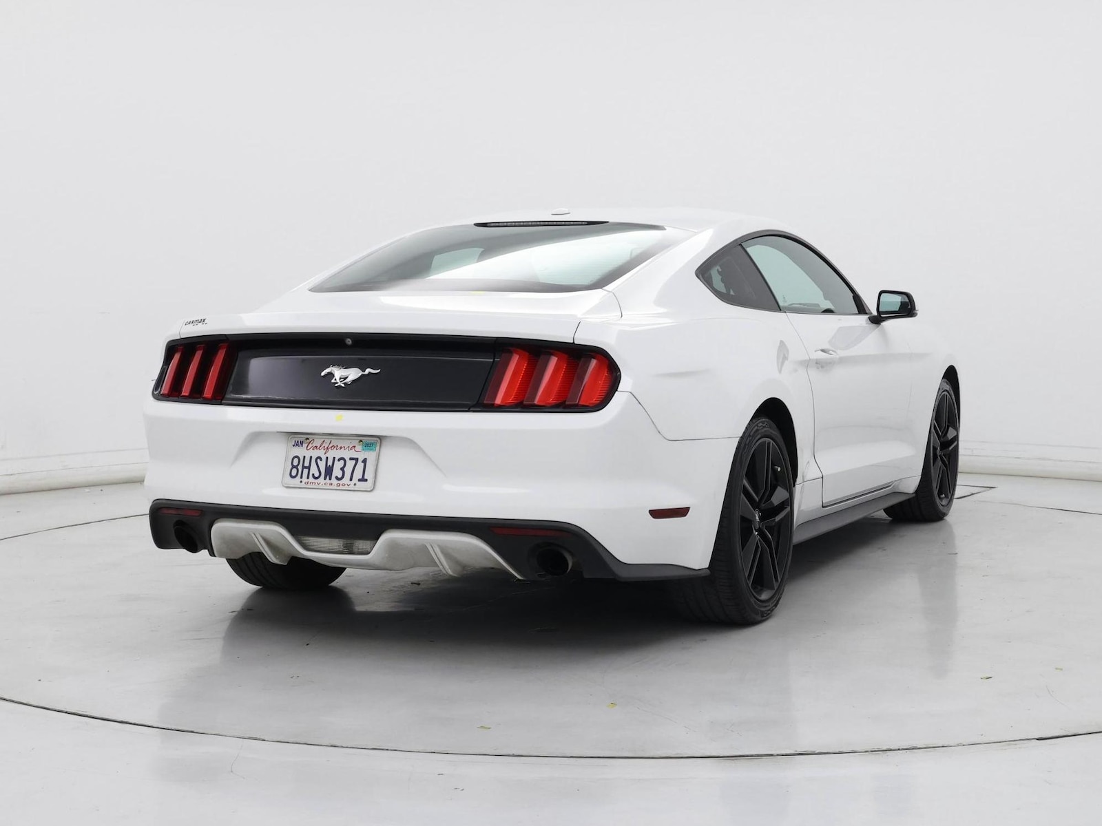 2015 Ford Mustang EcoBoost - Photo 9