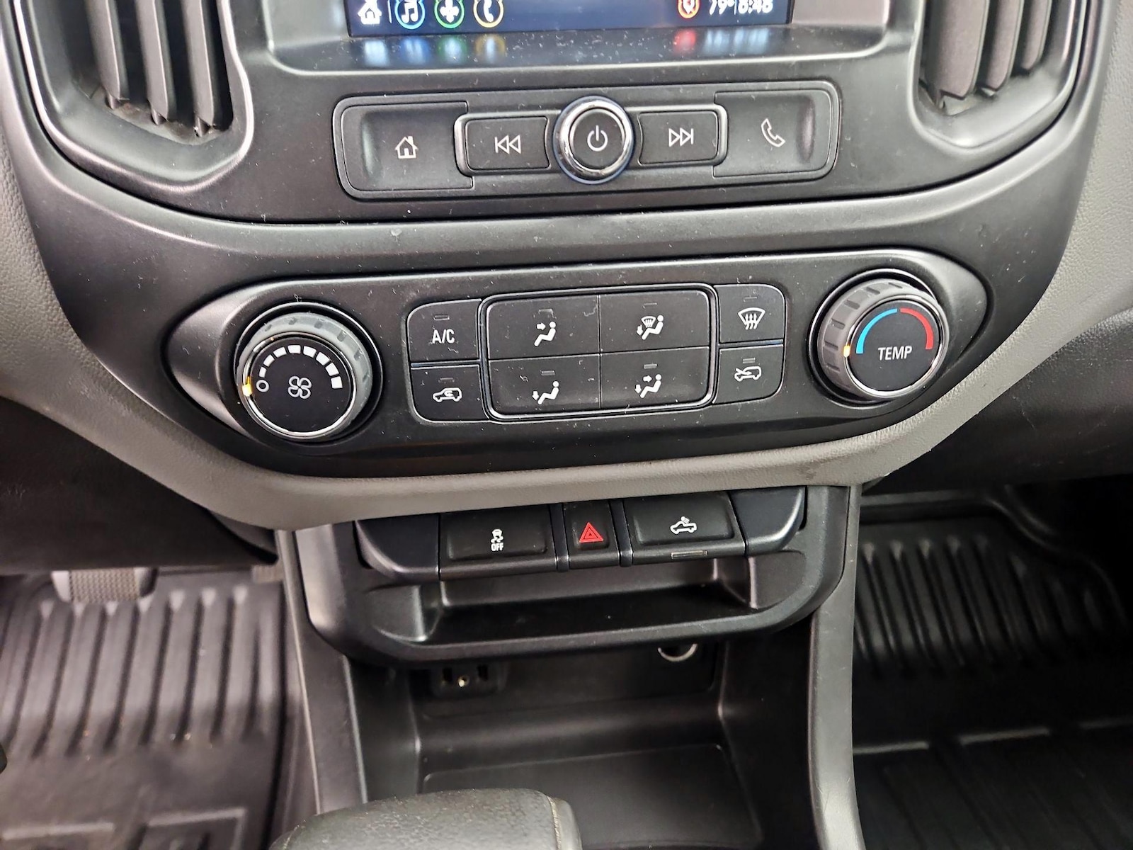 2019 Chevrolet Colorado Work Truck - Photo 17
