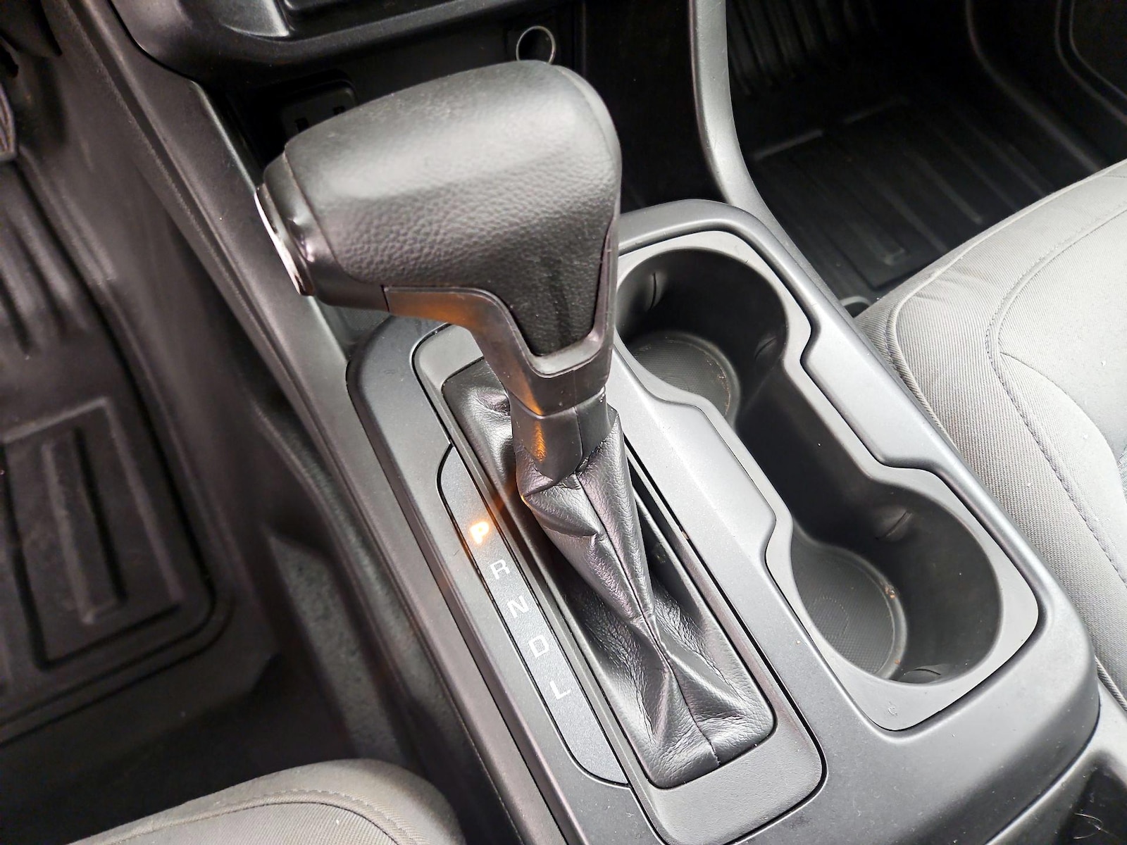 2019 Chevrolet Colorado Work Truck - Photo 18