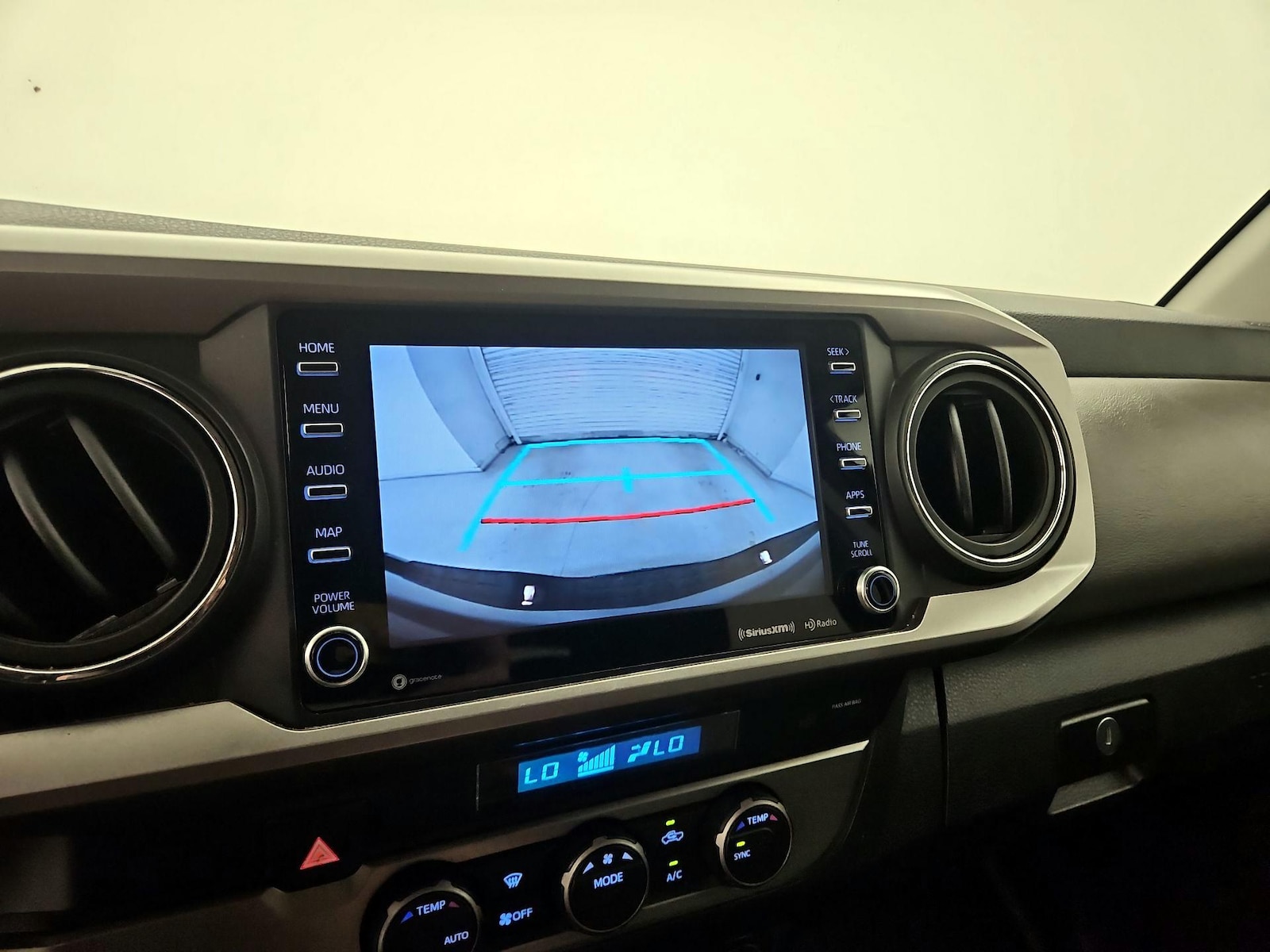 2022 Toyota Tacoma SR5 - Photo 16