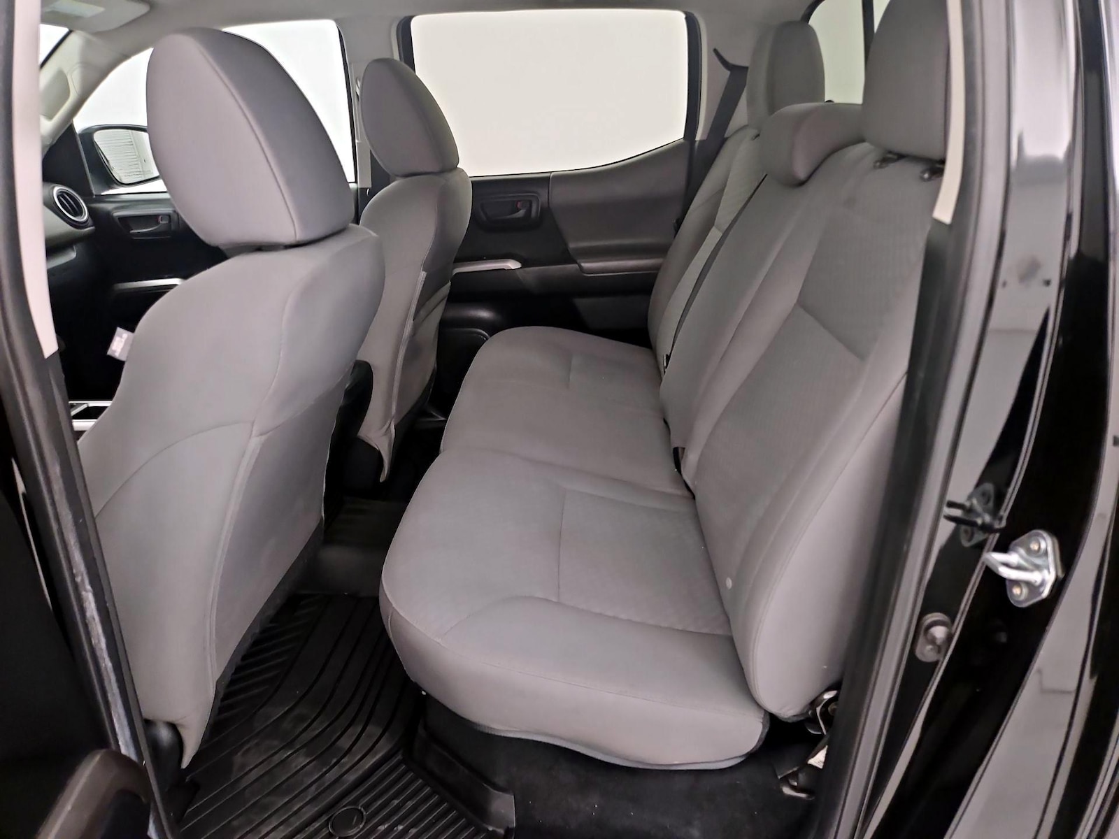 2022 Toyota Tacoma SR5 - Photo 21