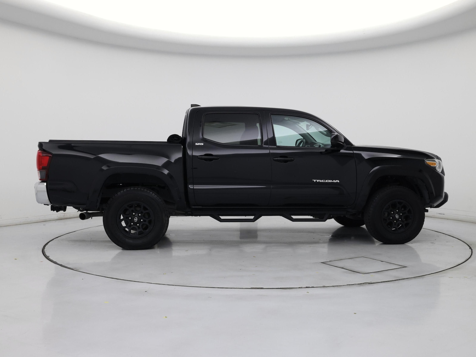 2022 Toyota Tacoma SR5 - Photo 8