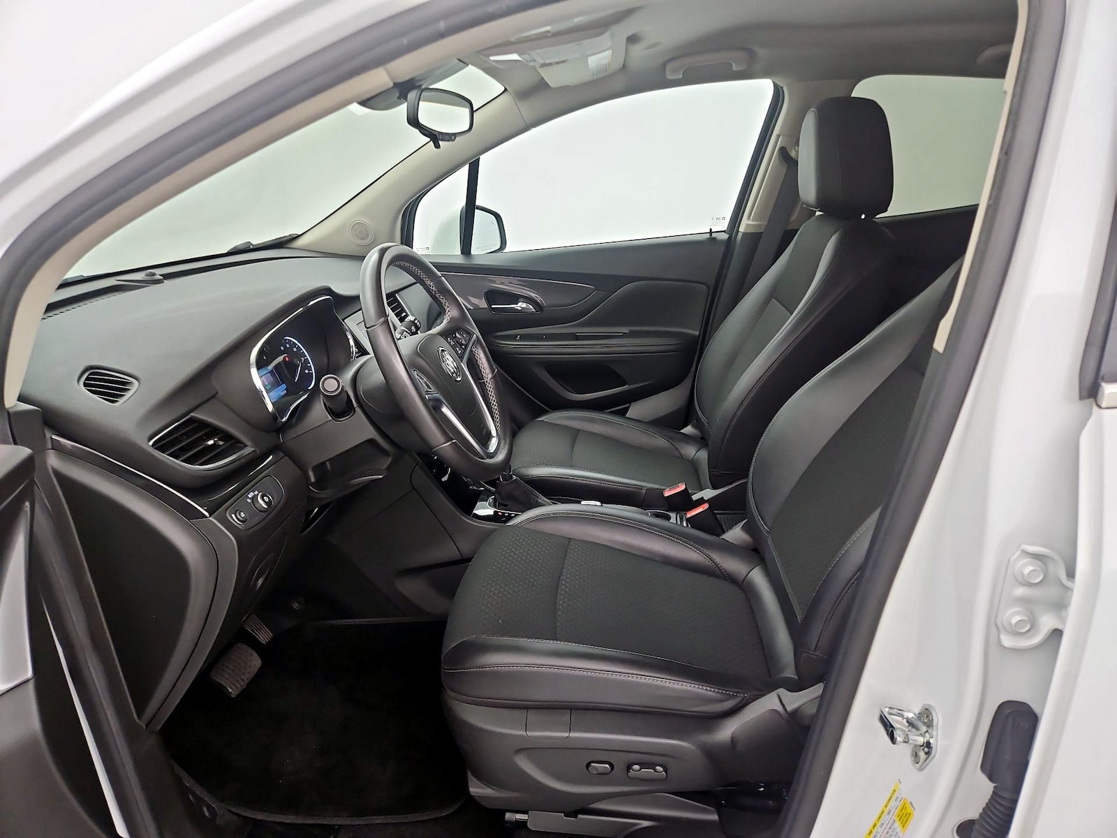 Power Seat(s) & Side Airbags