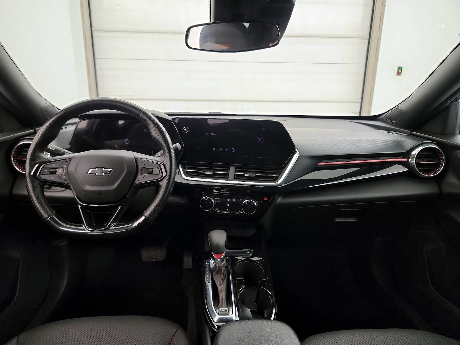 2024 Chevrolet Trax RS - Photo 10