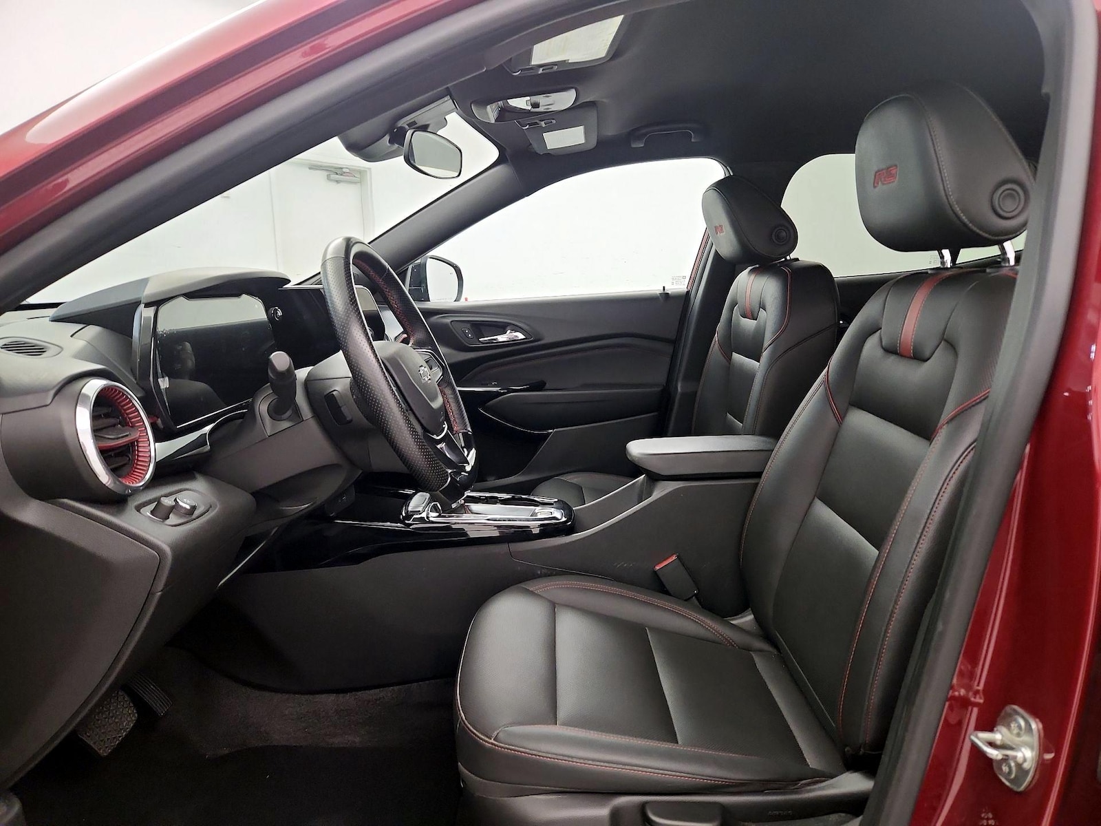 2024 Chevrolet Trax RS - Photo 12