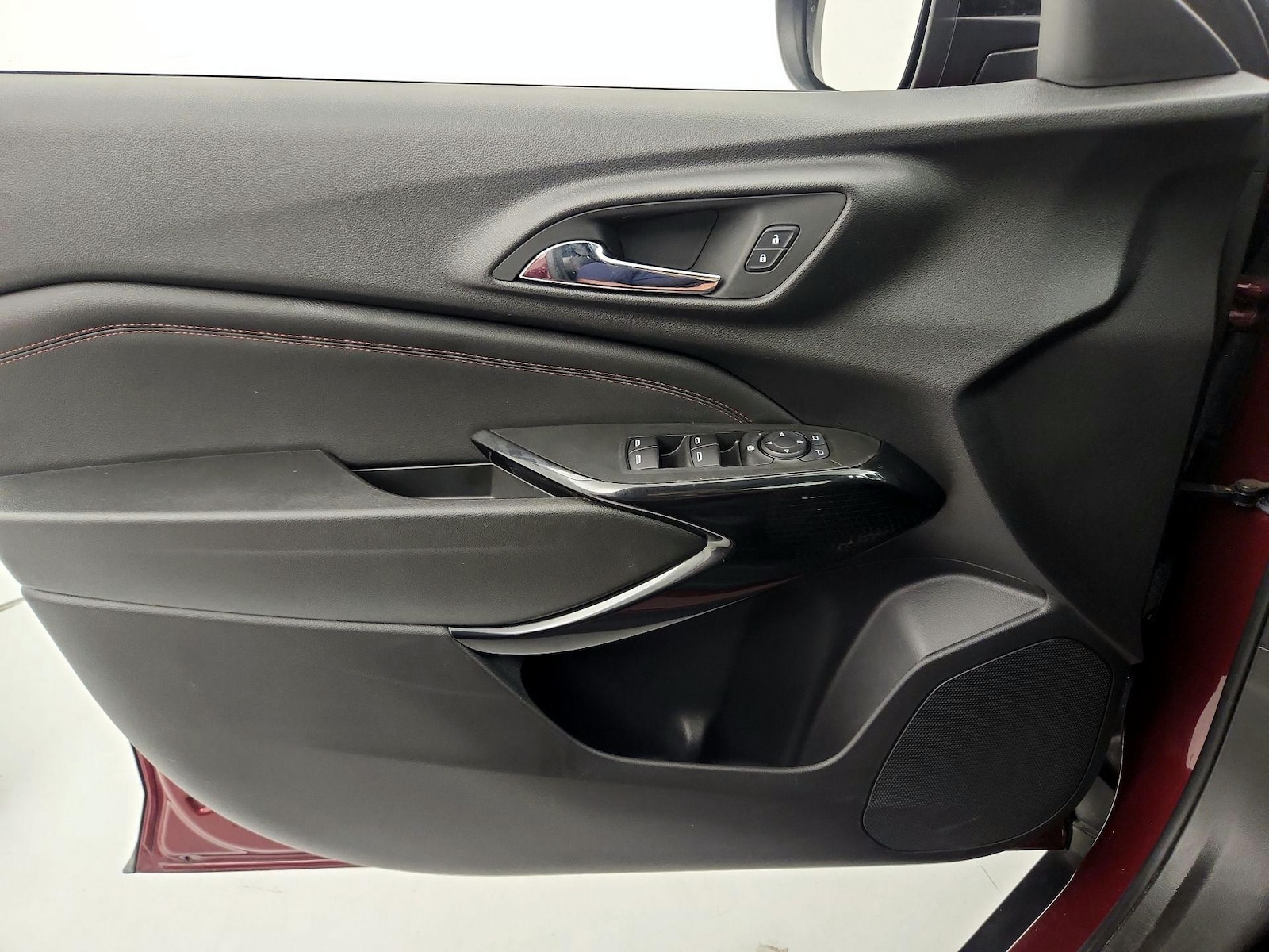 2024 Chevrolet Trax RS - Photo 13