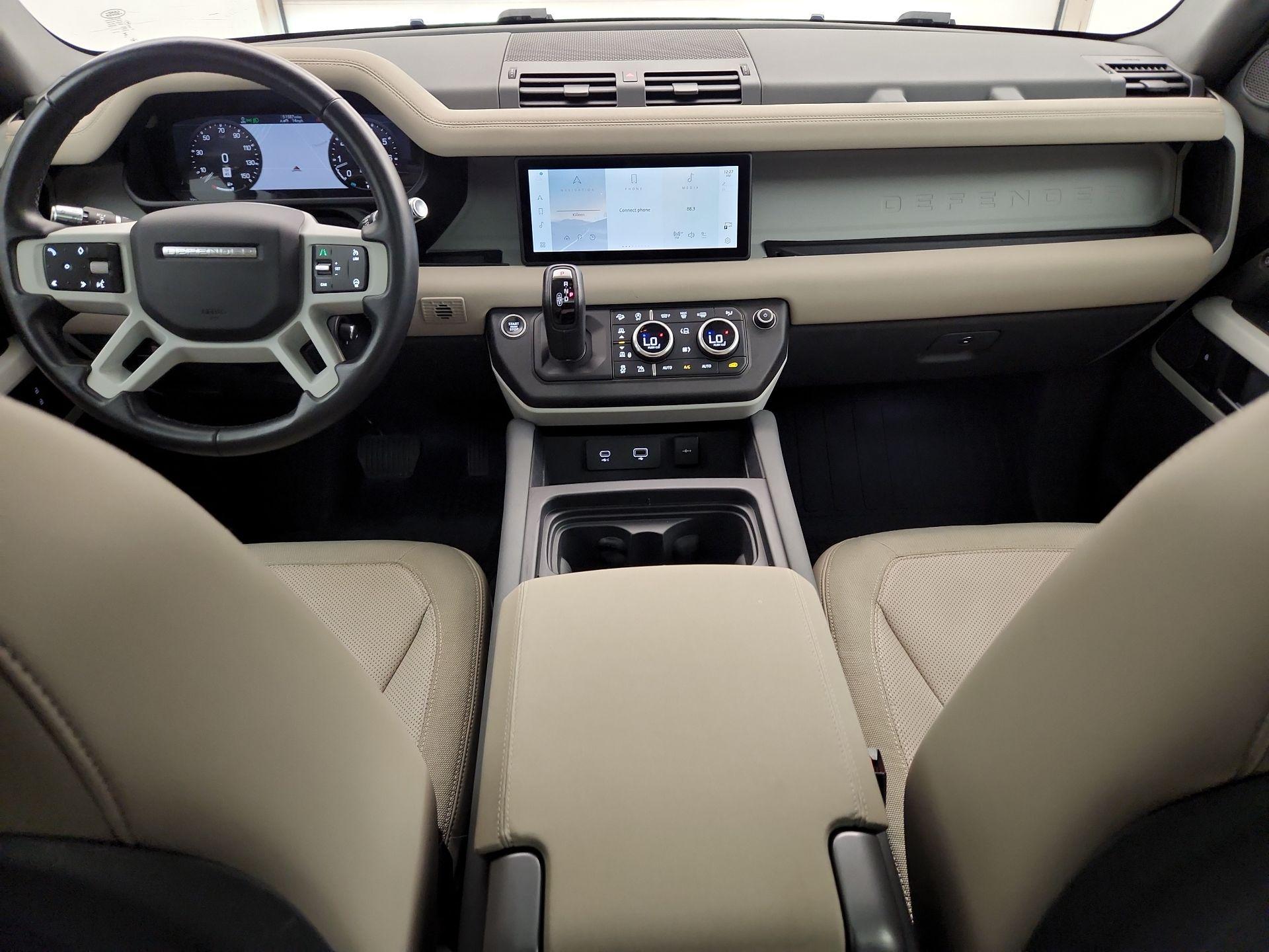Thumbnail: 2020 Land Rover Defender - 9